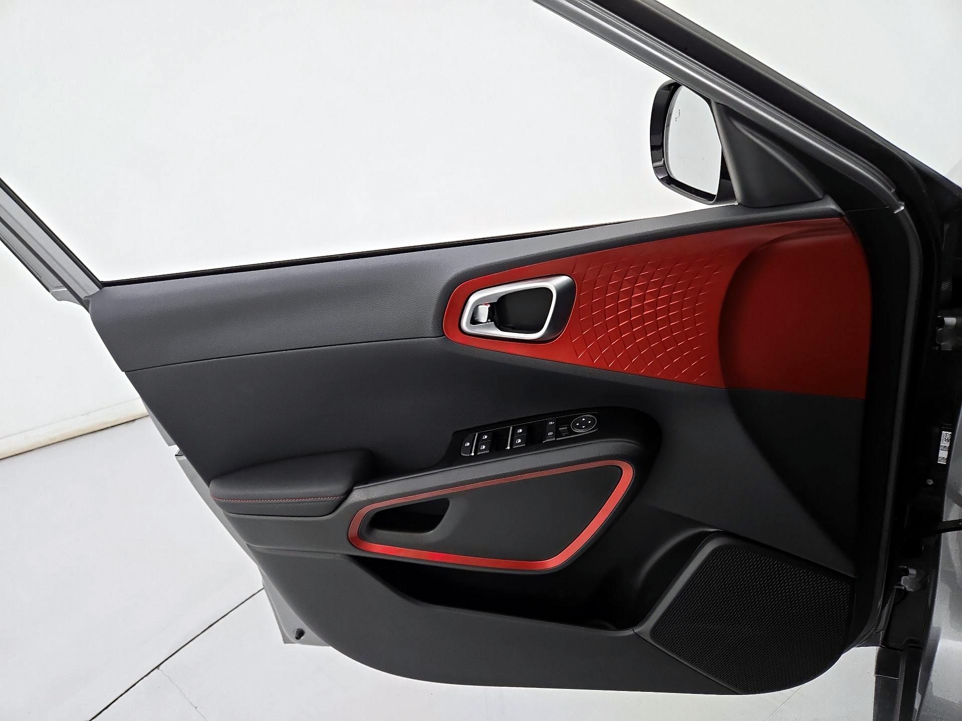 Thumbnail: 2025 Kia Soul - 12
