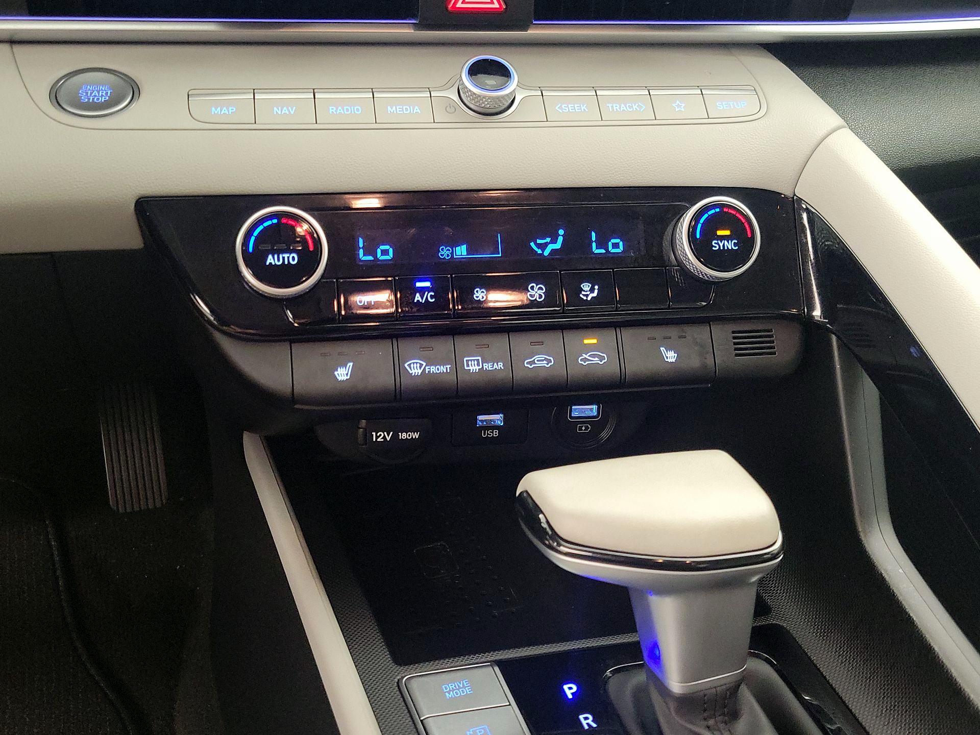 Thumbnail: 2023 Hyundai Elantra - 16