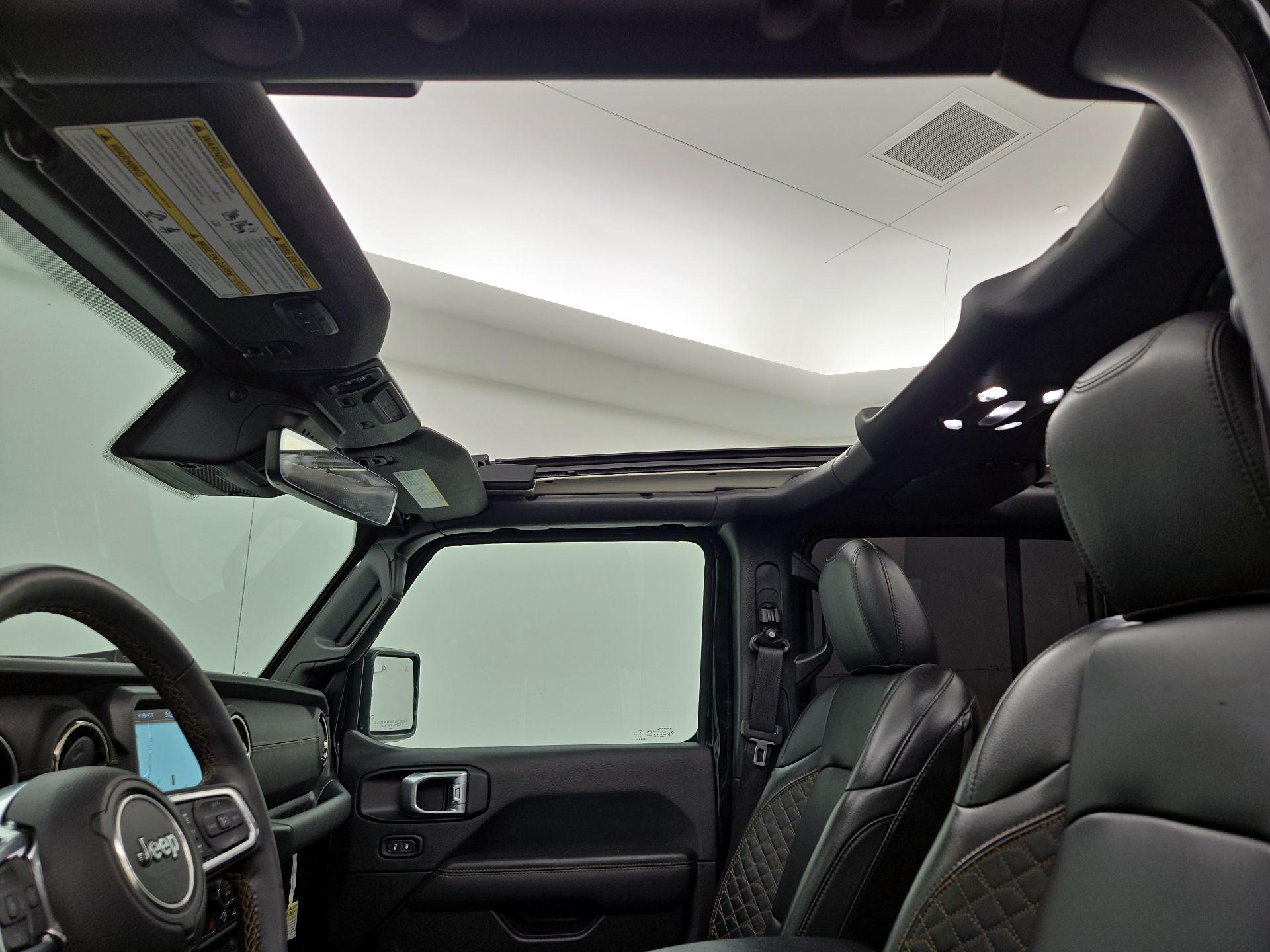 Thumbnail: 2022 Jeep Wrangler - 20