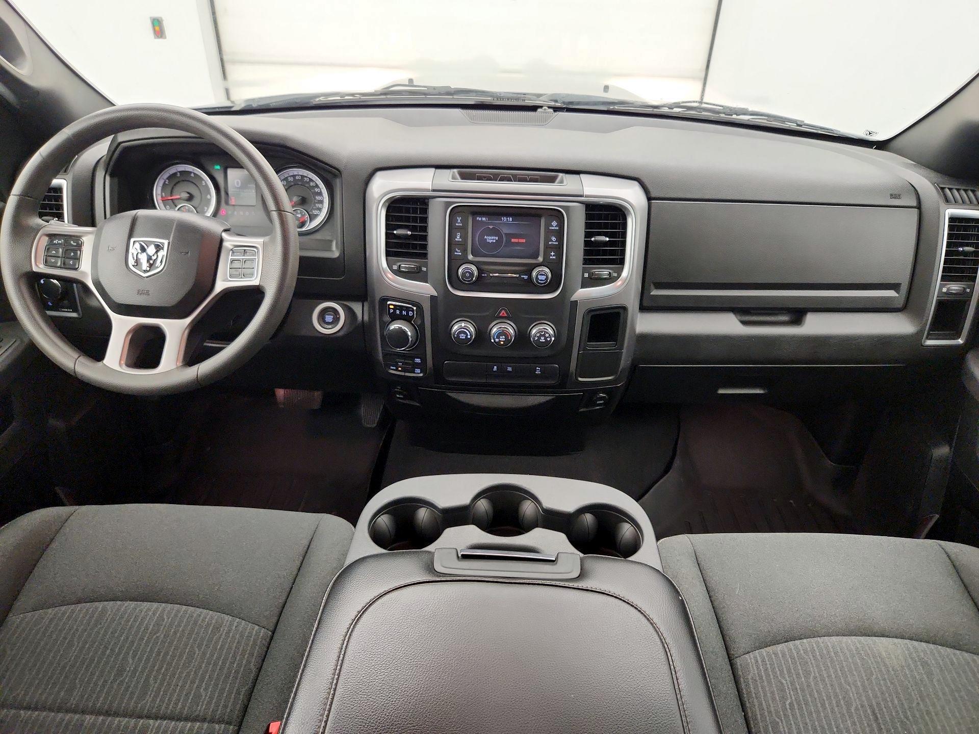 Thumbnail: 2022 RAM 1500 Classic - 9