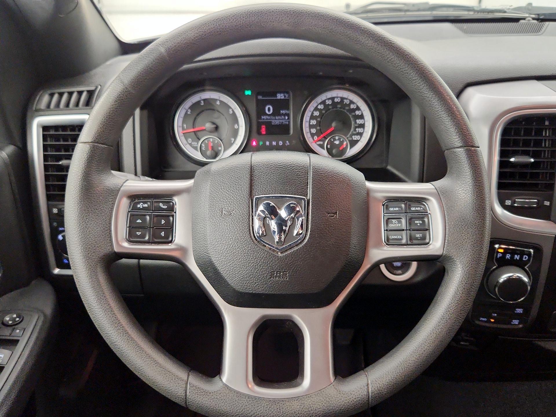Thumbnail: 2022 RAM 1500 Classic - 10