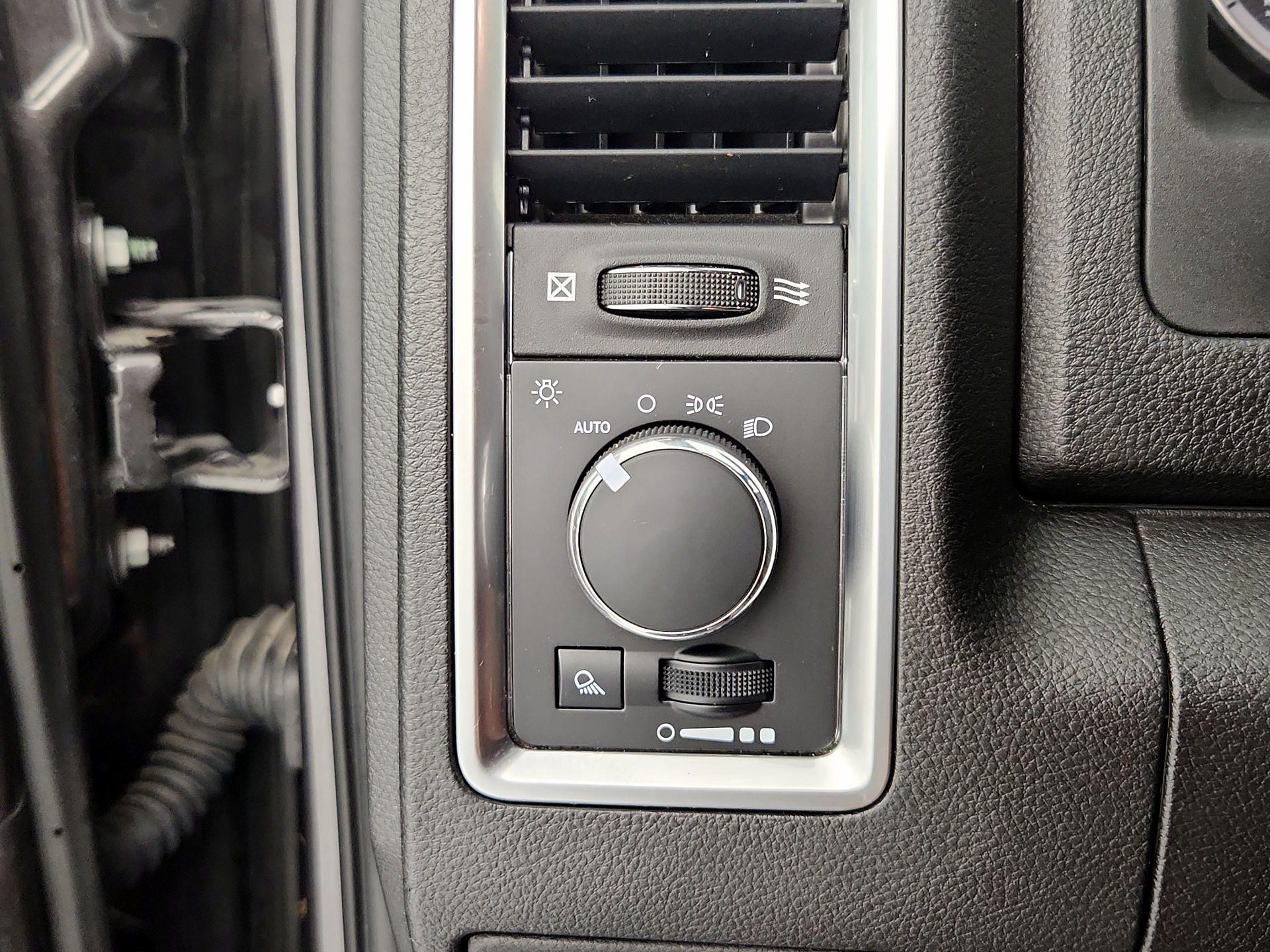 Thumbnail: 2022 RAM 1500 Classic - 13