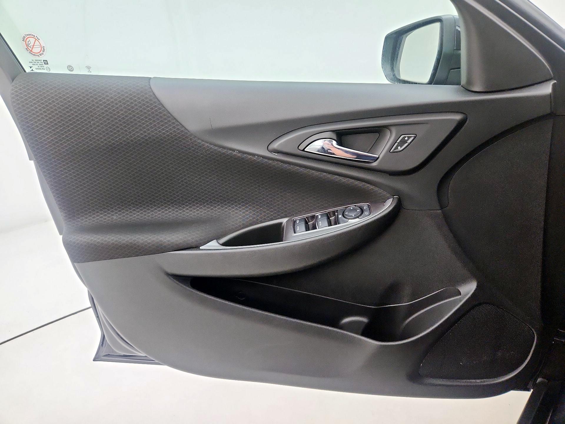 Thumbnail: 2023 Chevrolet Malibu - 12