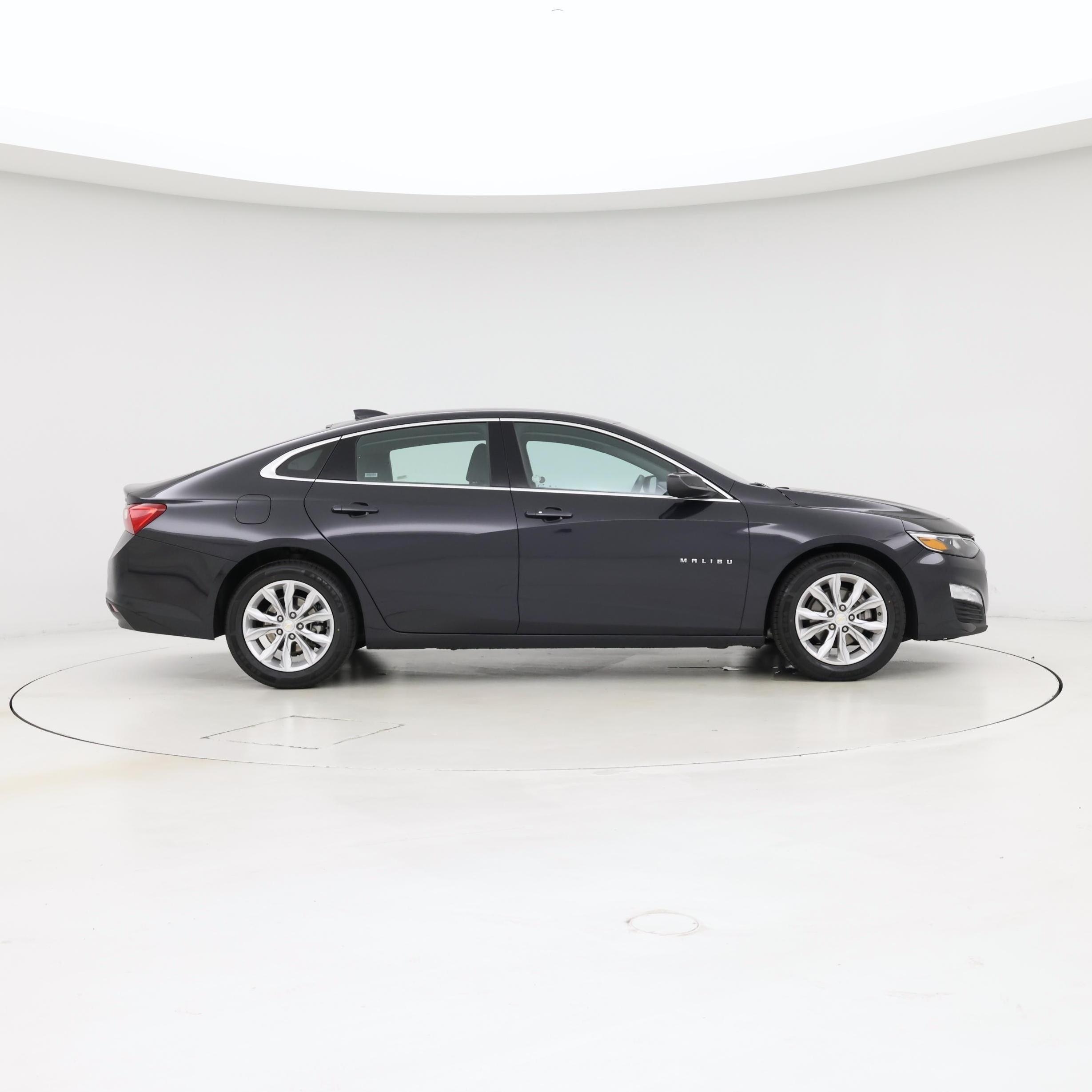 Thumbnail: 2023 Chevrolet Malibu - 7