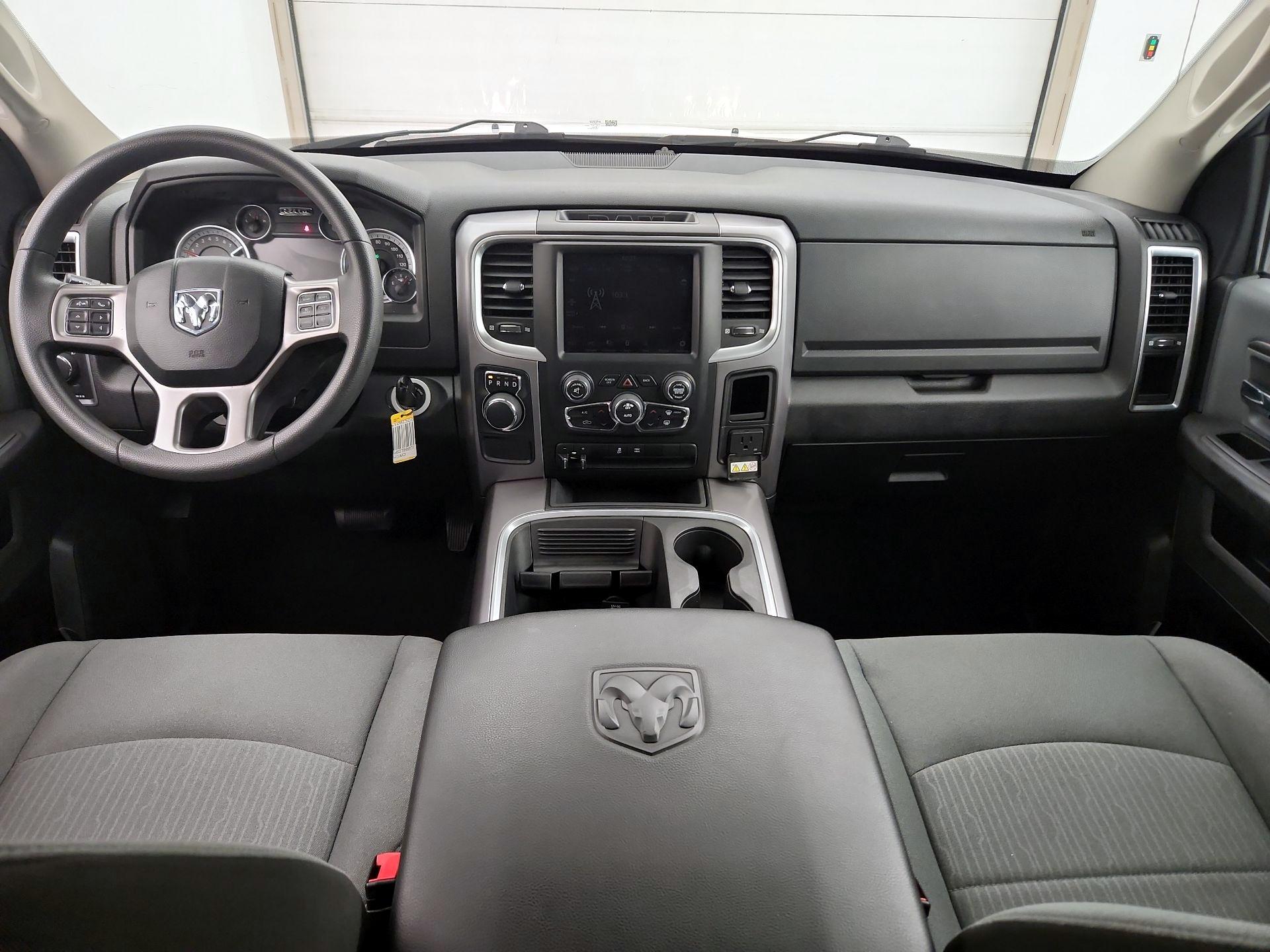 Thumbnail: 2023 RAM 1500 Classic - 9