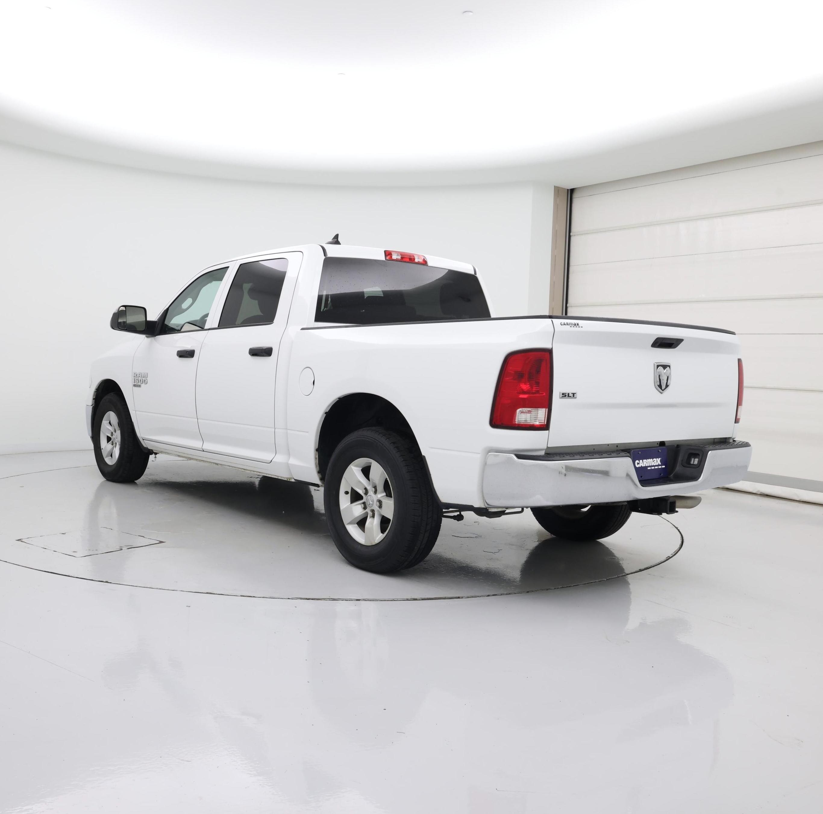 Thumbnail: 2023 RAM 1500 Classic - 2