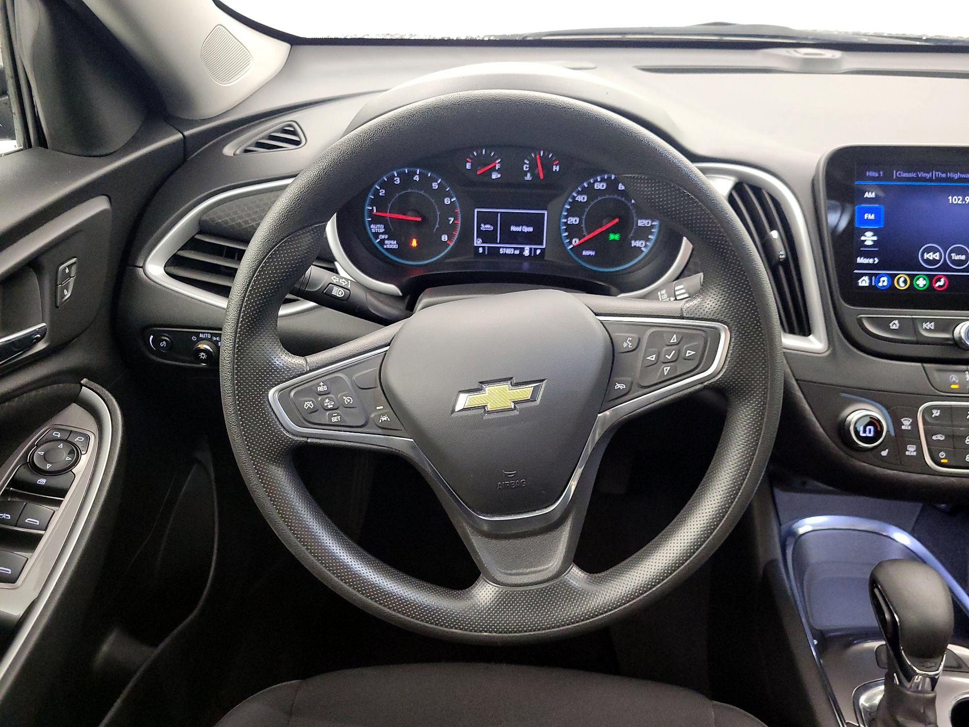 Thumbnail: 2023 Chevrolet Malibu - 10