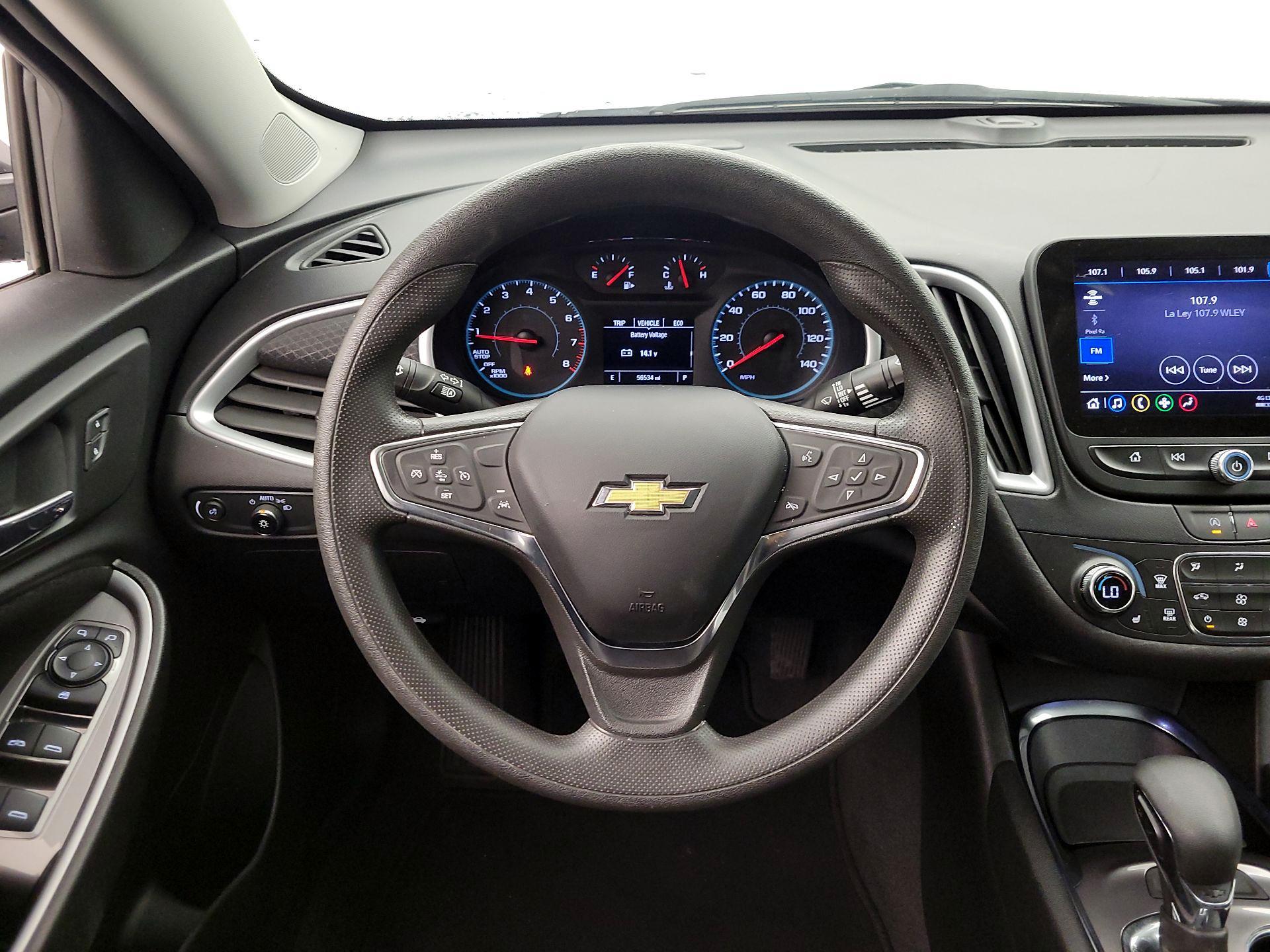 Thumbnail: 2023 Chevrolet Malibu - 10