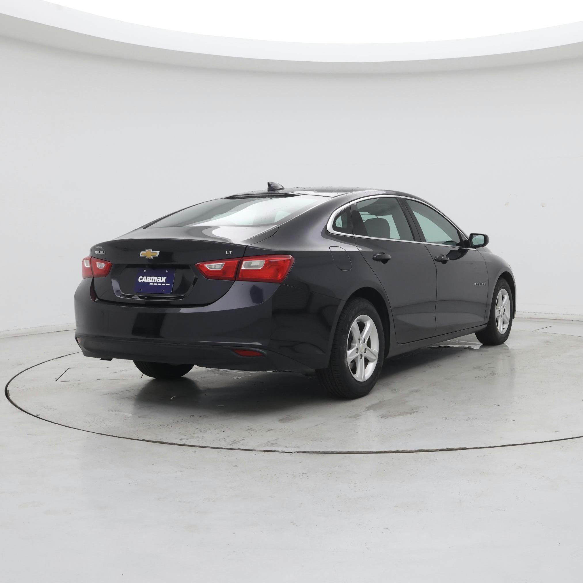 Thumbnail: 2023 Chevrolet Malibu - 8