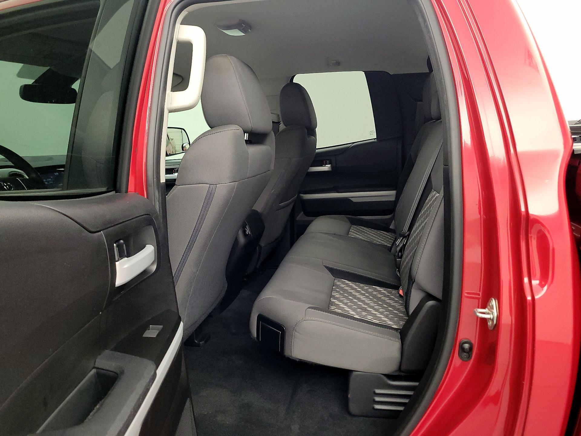 Thumbnail: 2020 Toyota Tundra - 18