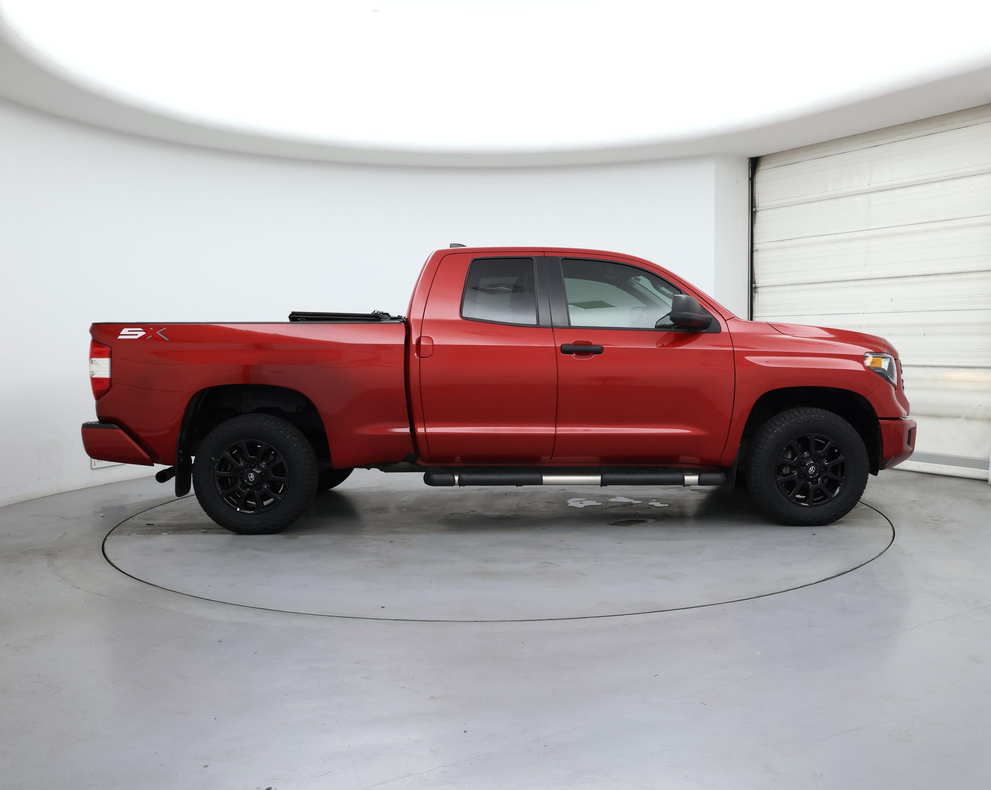 Thumbnail: 2020 Toyota Tundra - 7