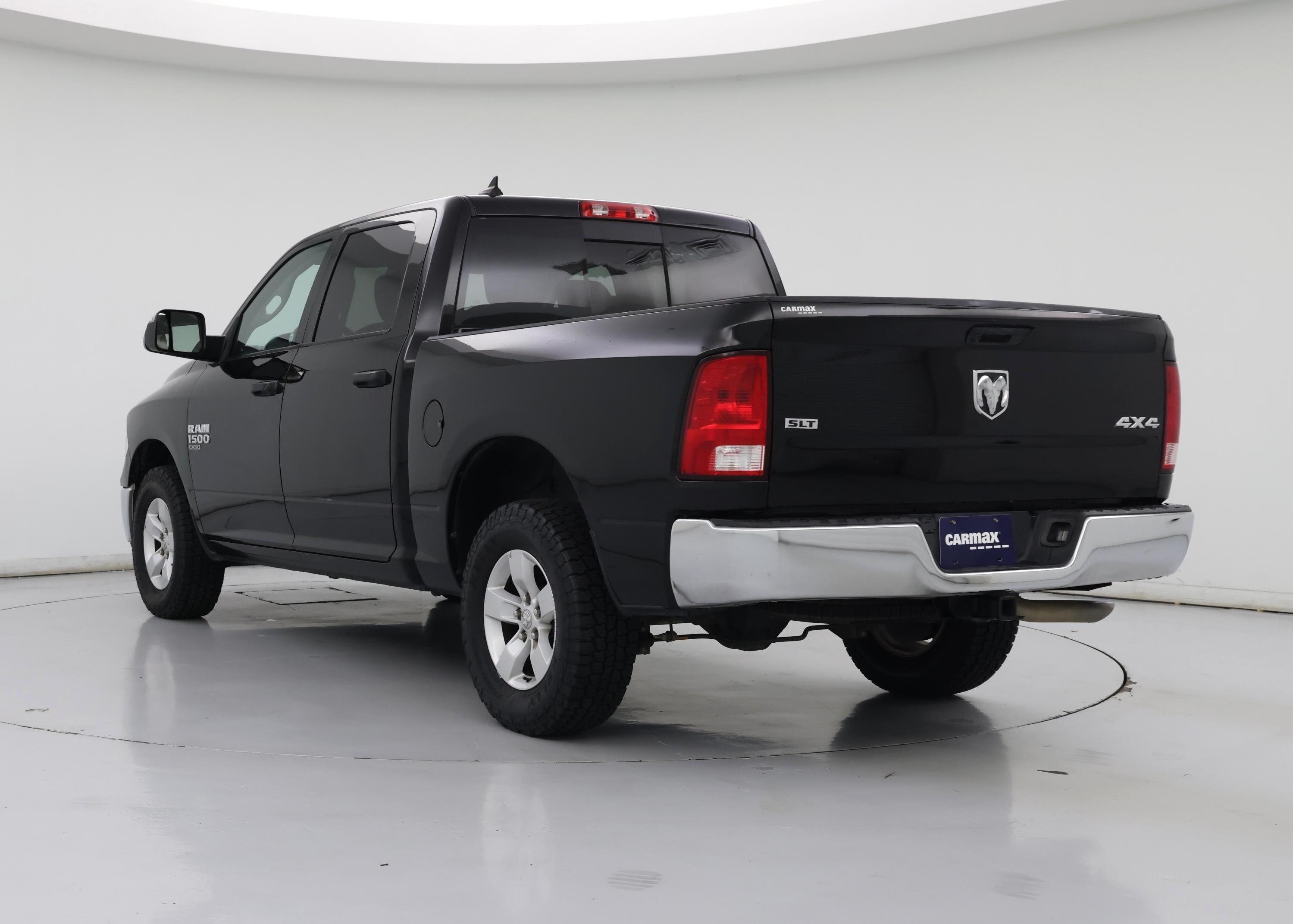 Thumbnail: 2023 RAM 1500 Classic - 2