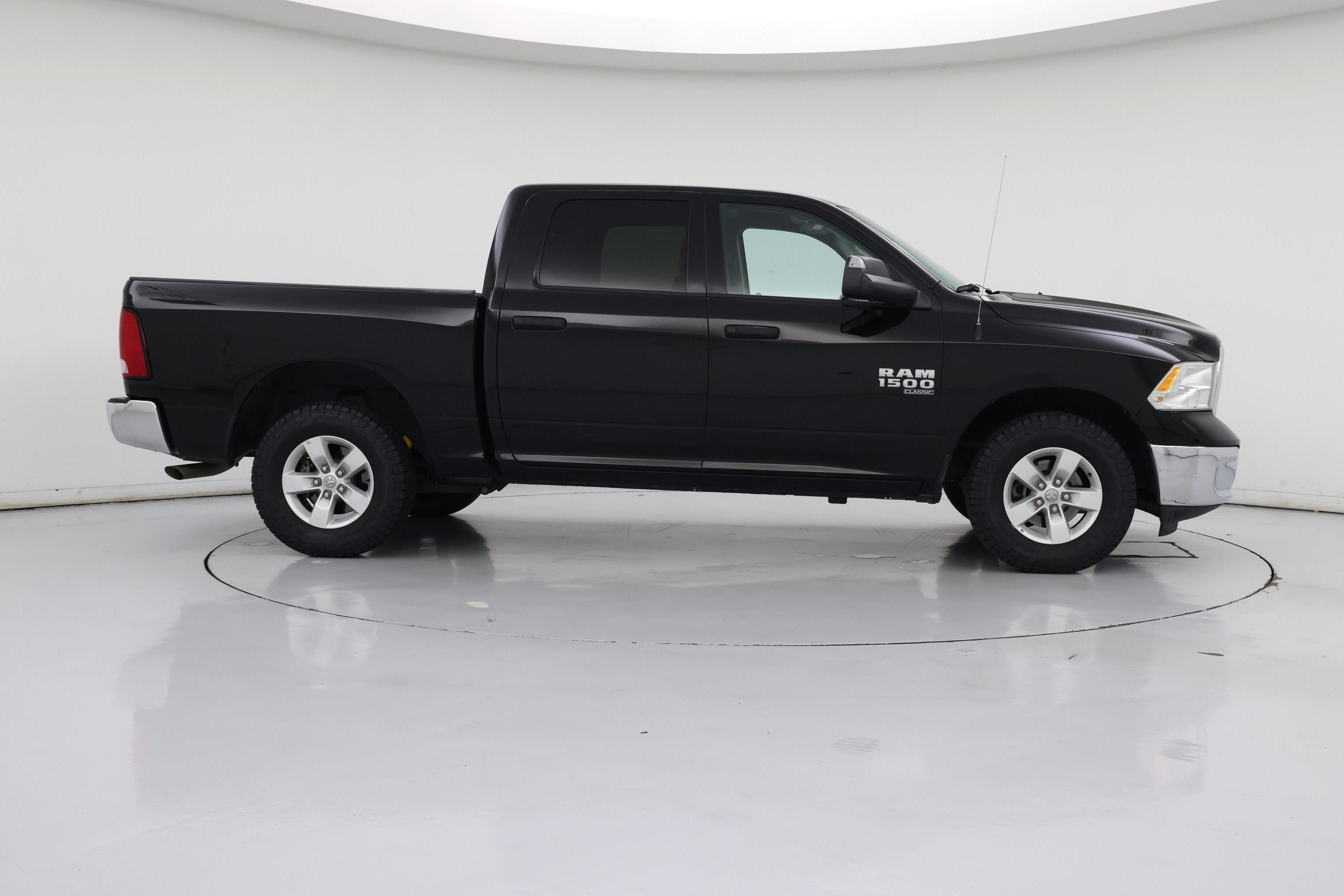Thumbnail: 2023 RAM 1500 Classic - 7