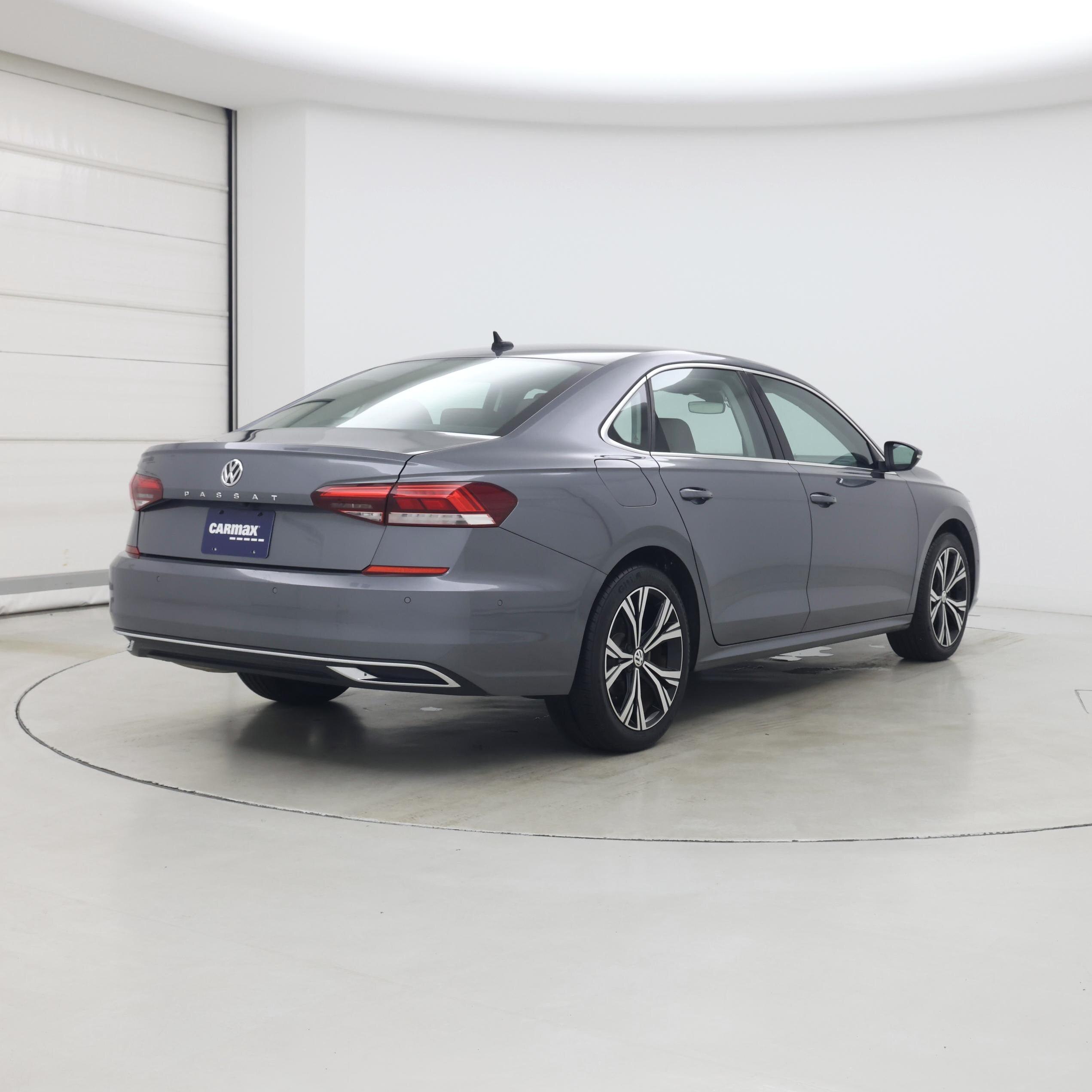 Thumbnail: 2020 Volkswagen Passat - 8