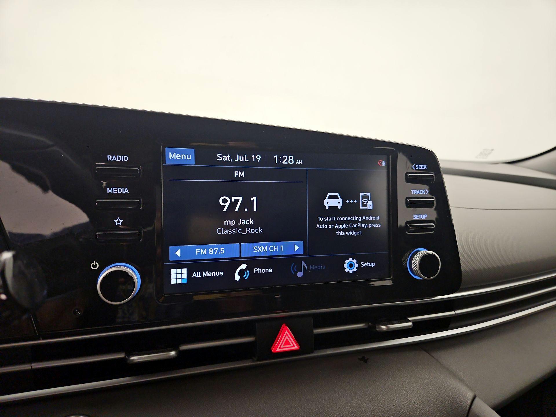 Thumbnail: 2021 Hyundai Elantra - 15