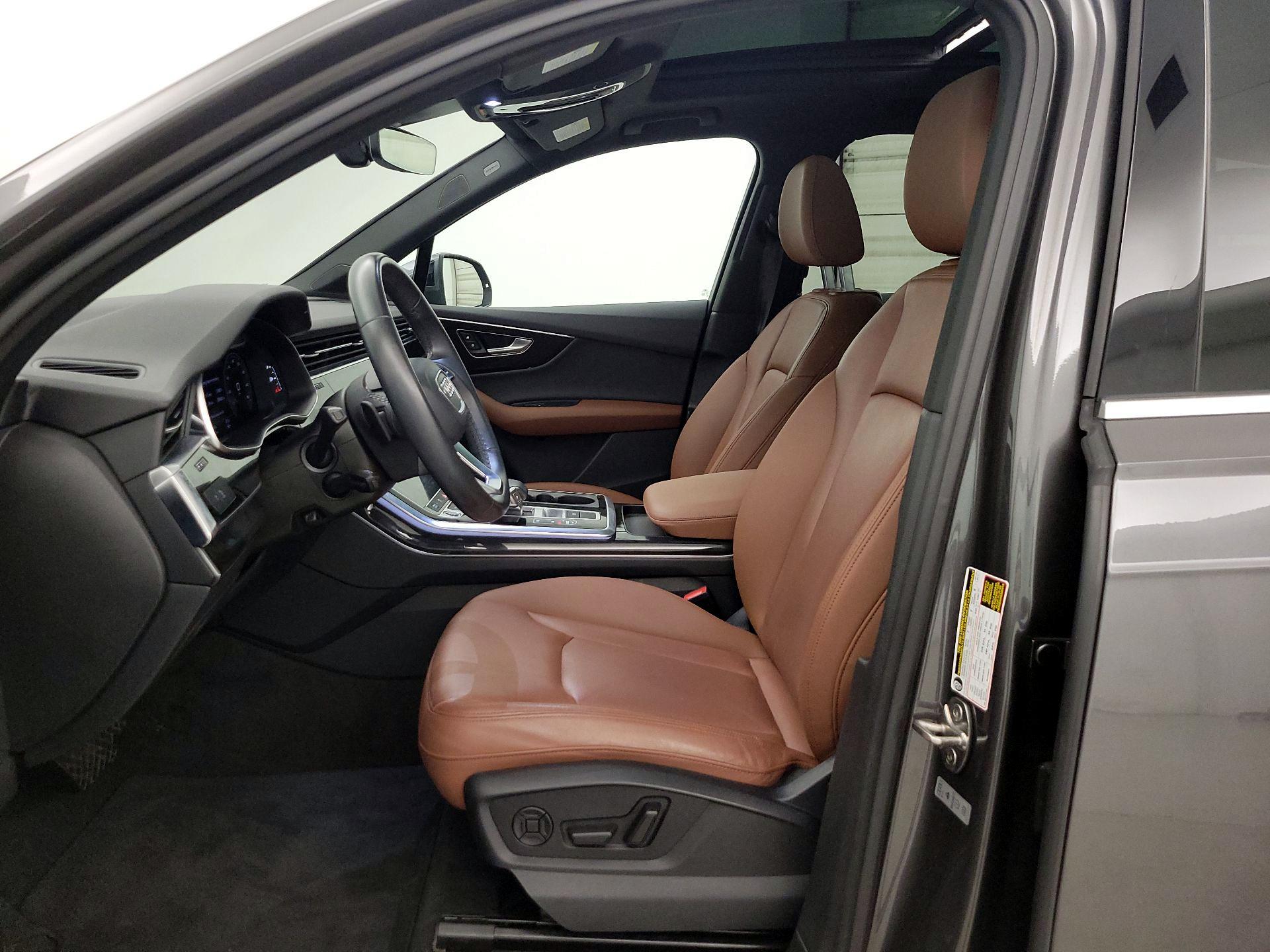 Thumbnail: 2021 Audi Q7 - 11