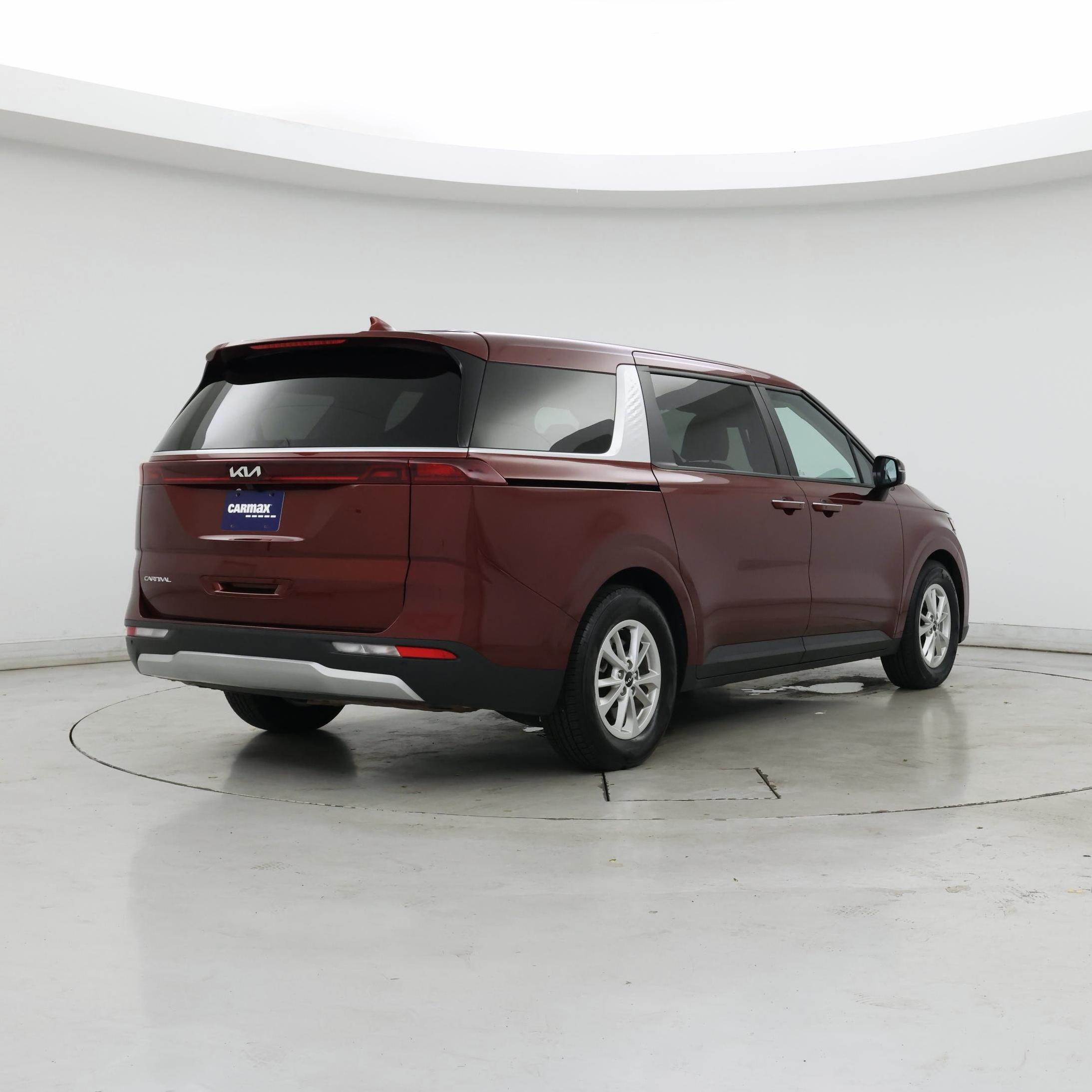 Thumbnail: 2024 Kia Carnival - 8