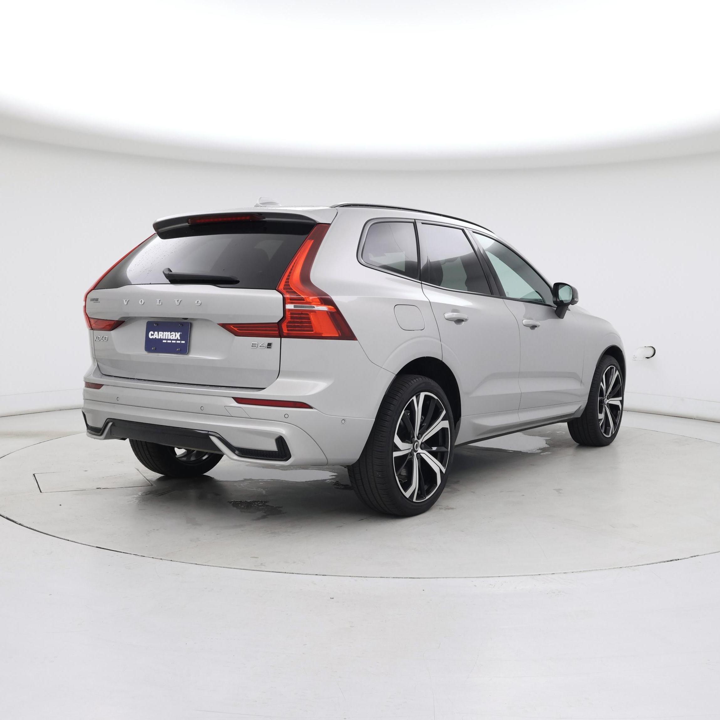 Thumbnail: 2022 Volvo XC60 - 8