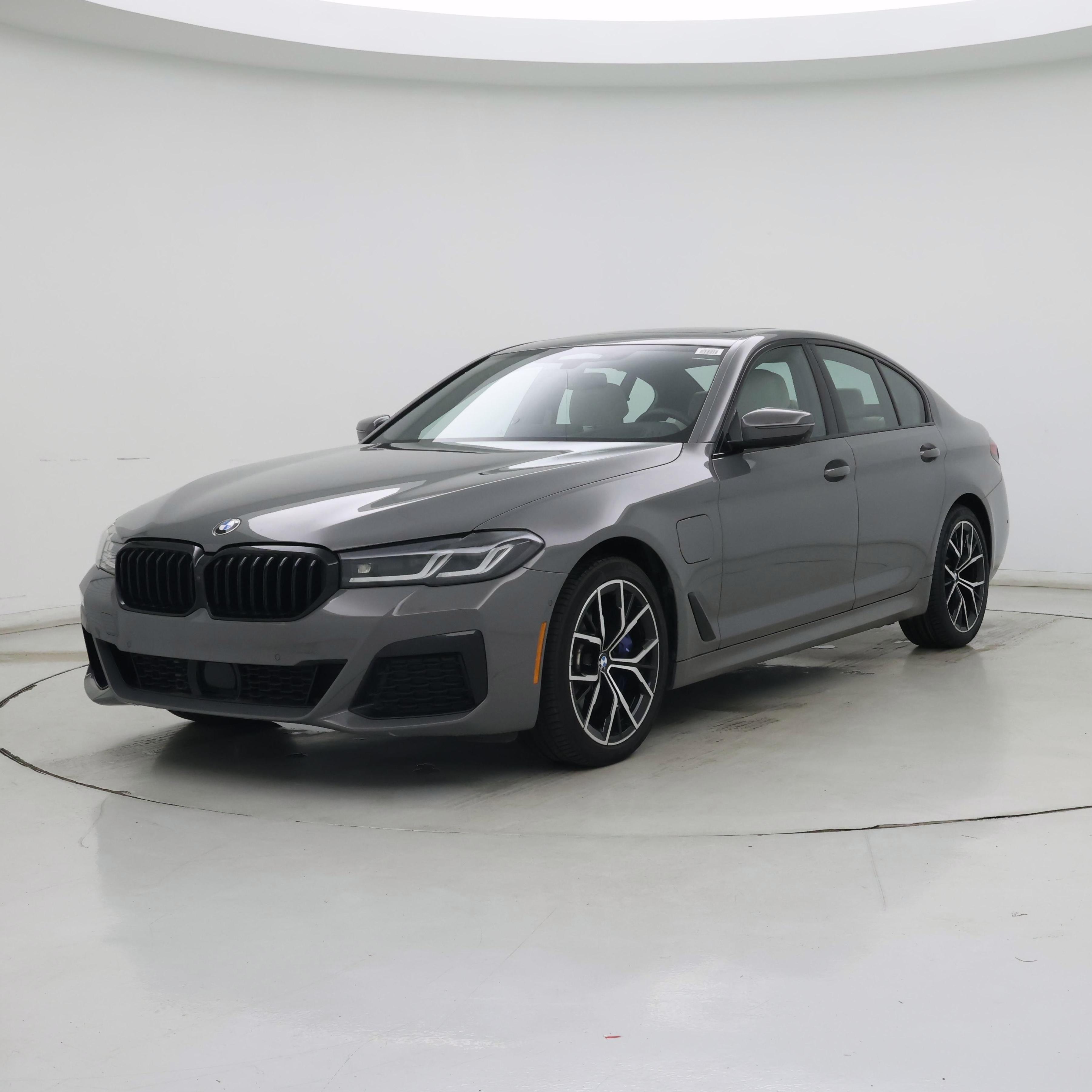 Thumbnail: 2021 BMW 5 Series - 4