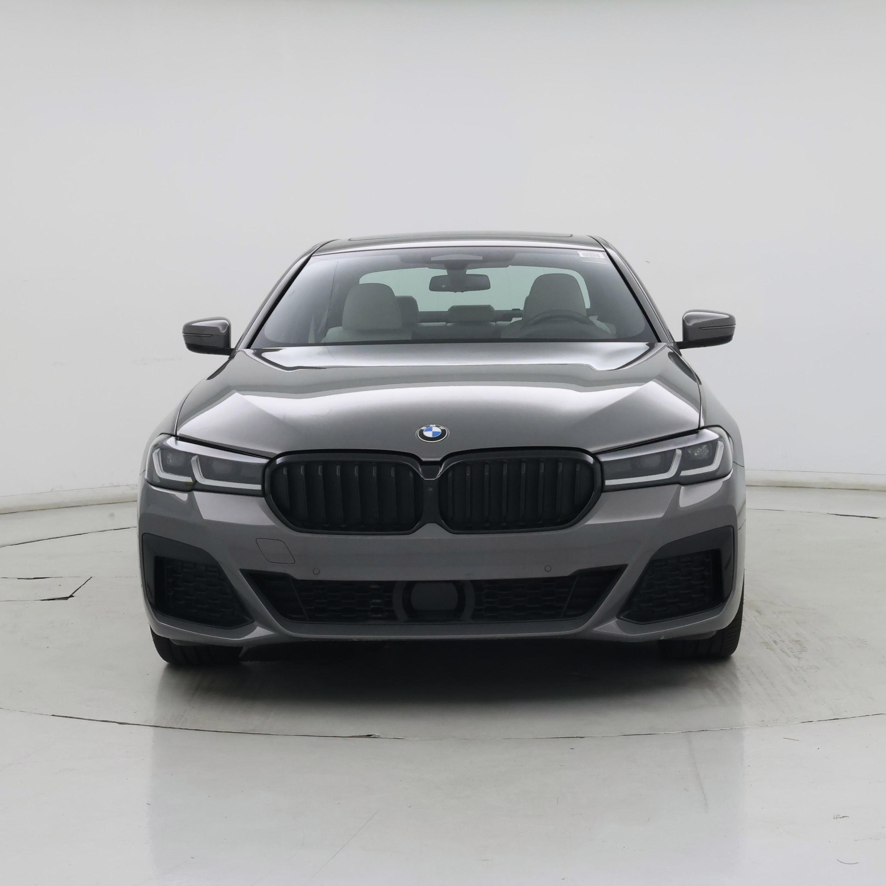 Thumbnail: 2021 BMW 5 Series - 5