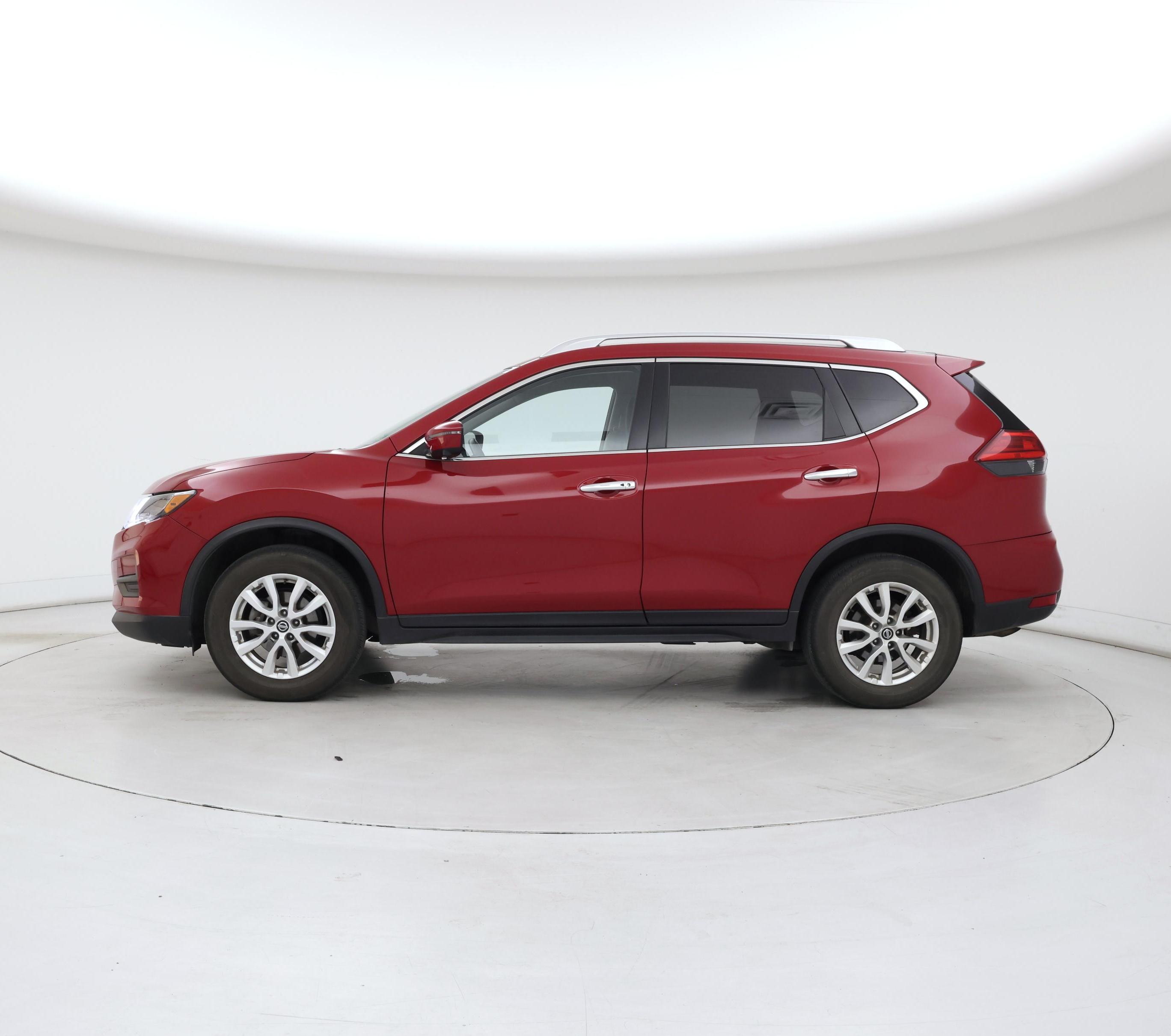 Thumbnail: 2017 Nissan Rogue - 3