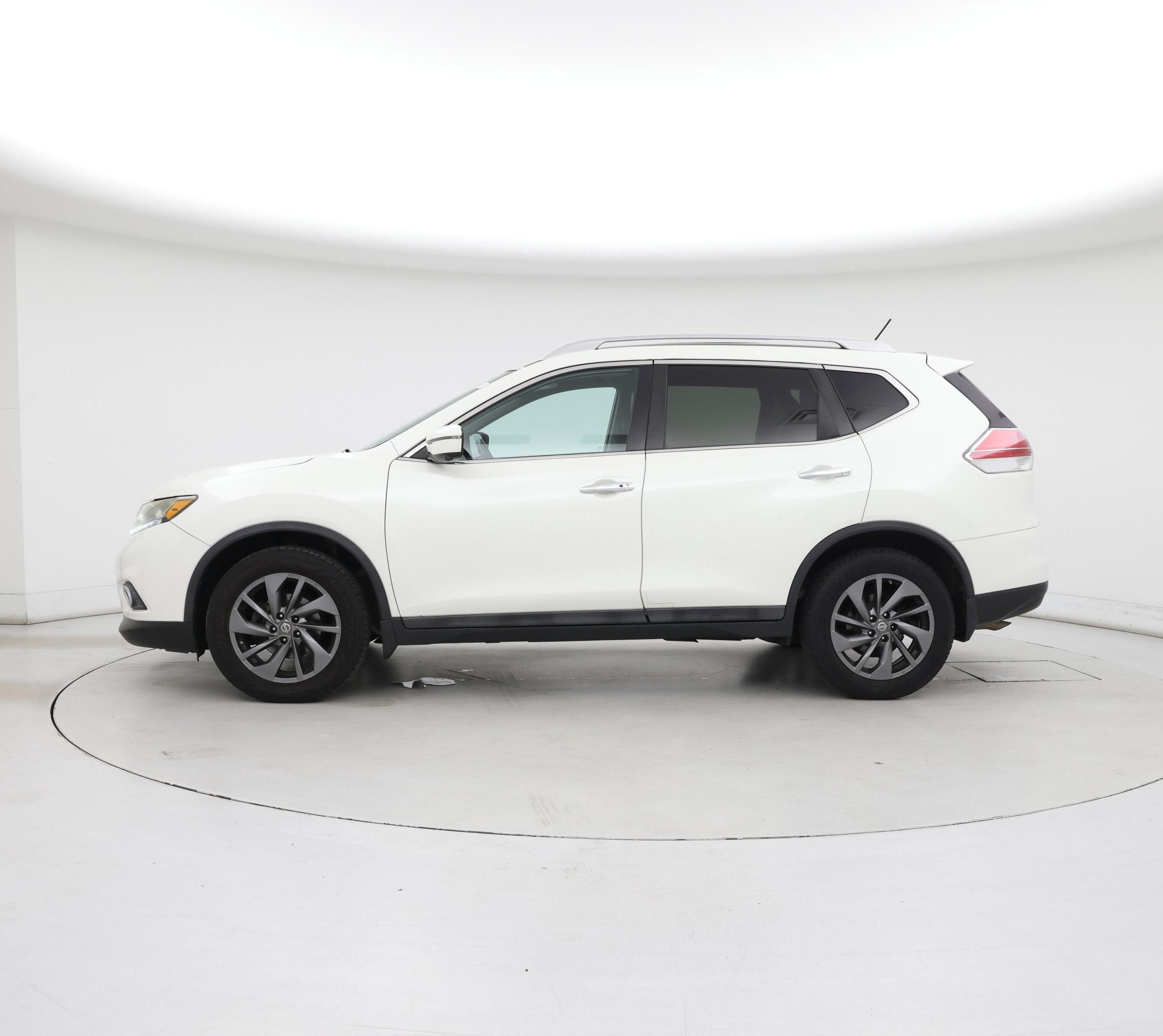 Thumbnail: 2016 Nissan Rogue - 3