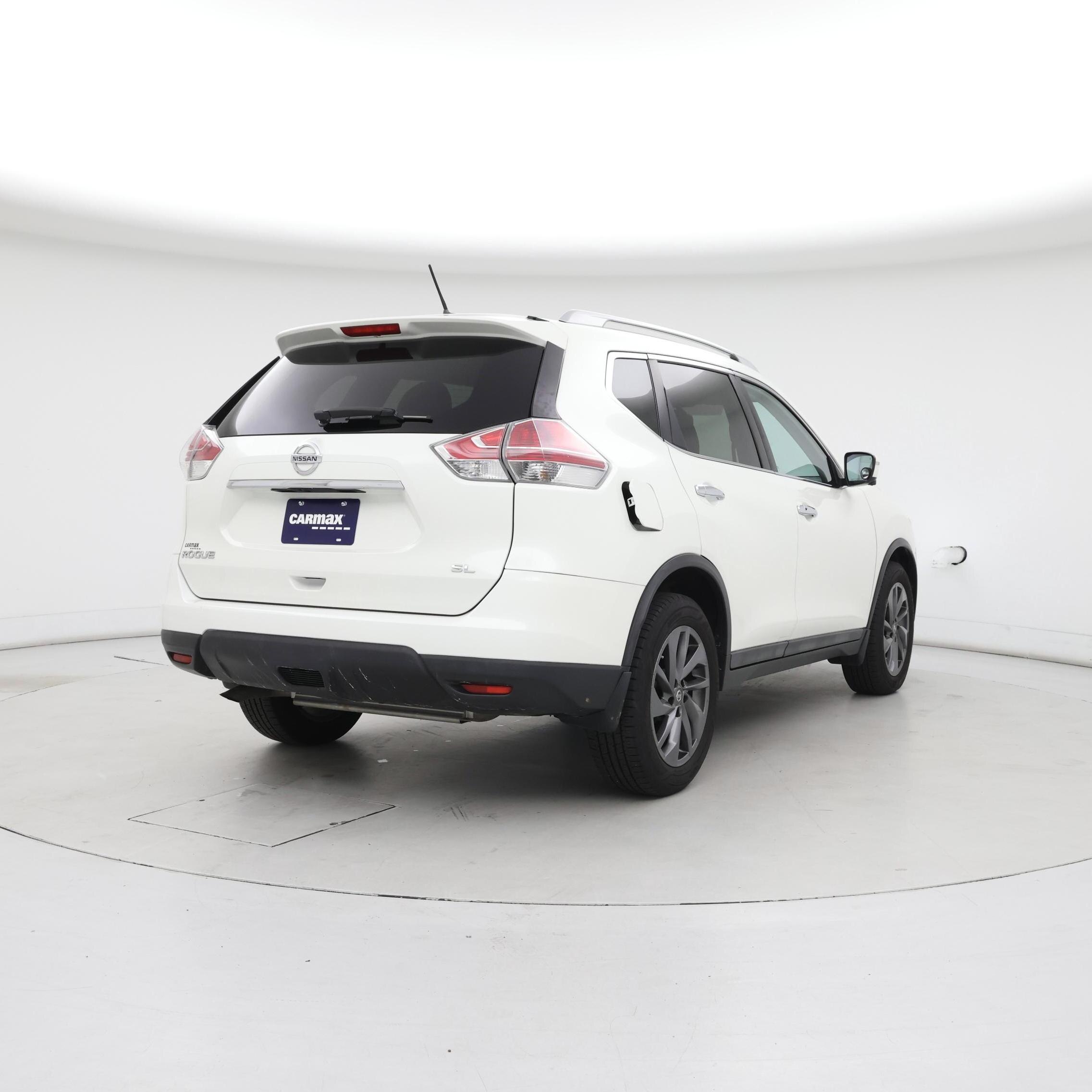 Thumbnail: 2016 Nissan Rogue - 8