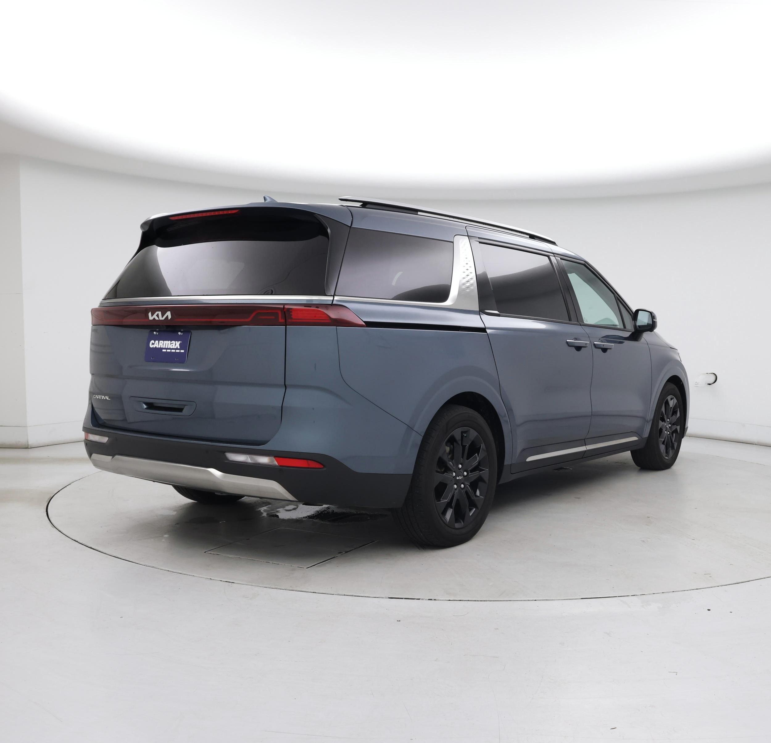 Thumbnail: 2024 Kia Carnival - 8