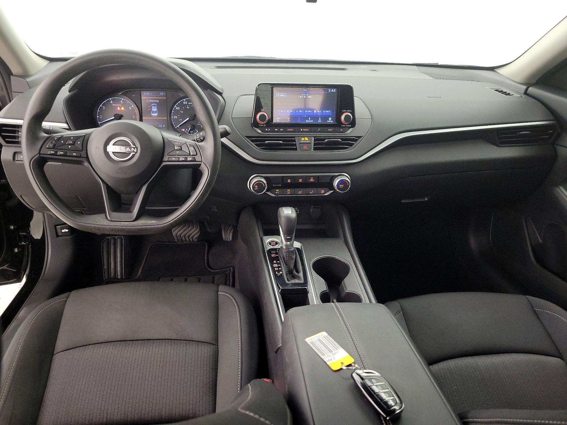 Thumbnail: 2023 Nissan Altima - 9