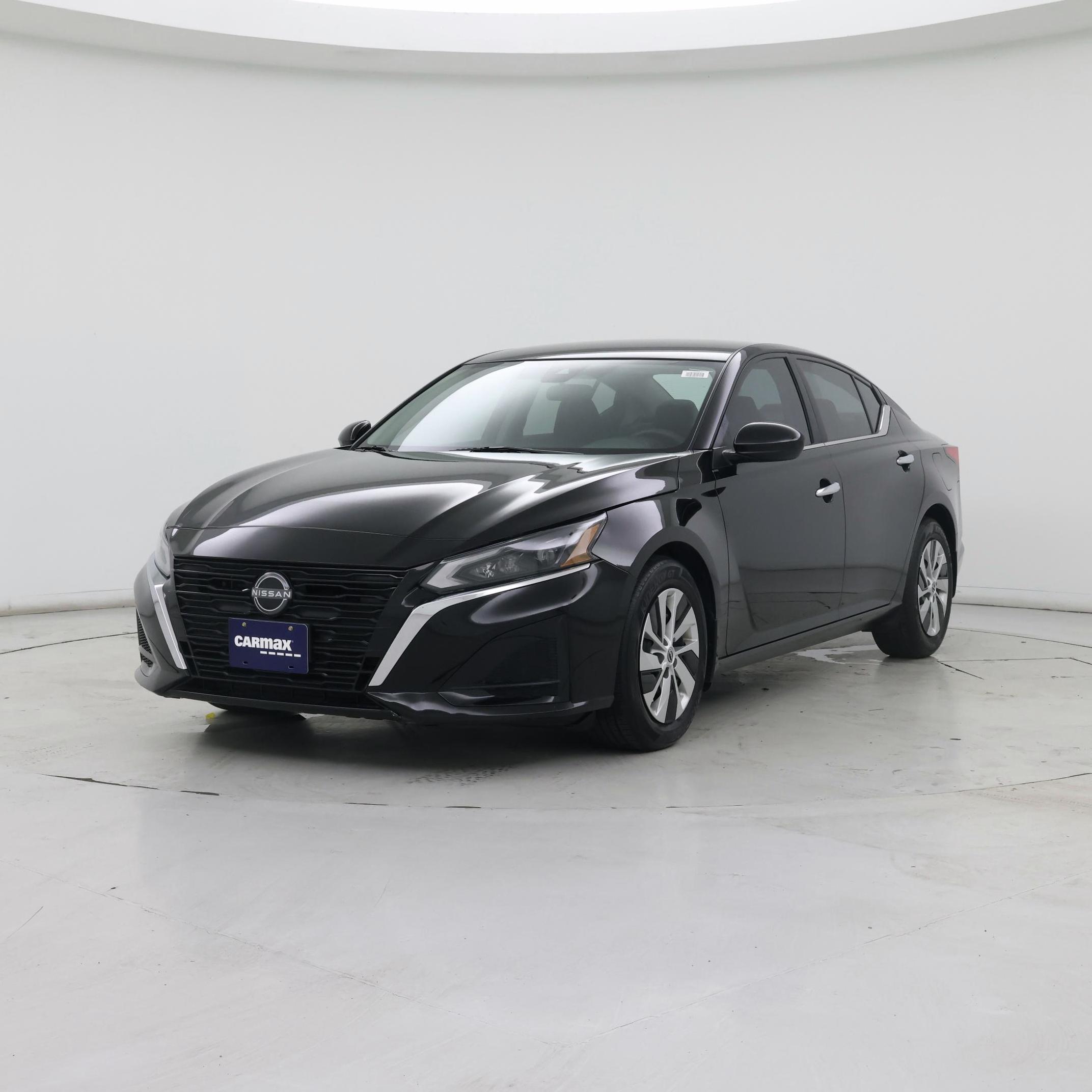 Thumbnail: 2023 Nissan Altima - 4