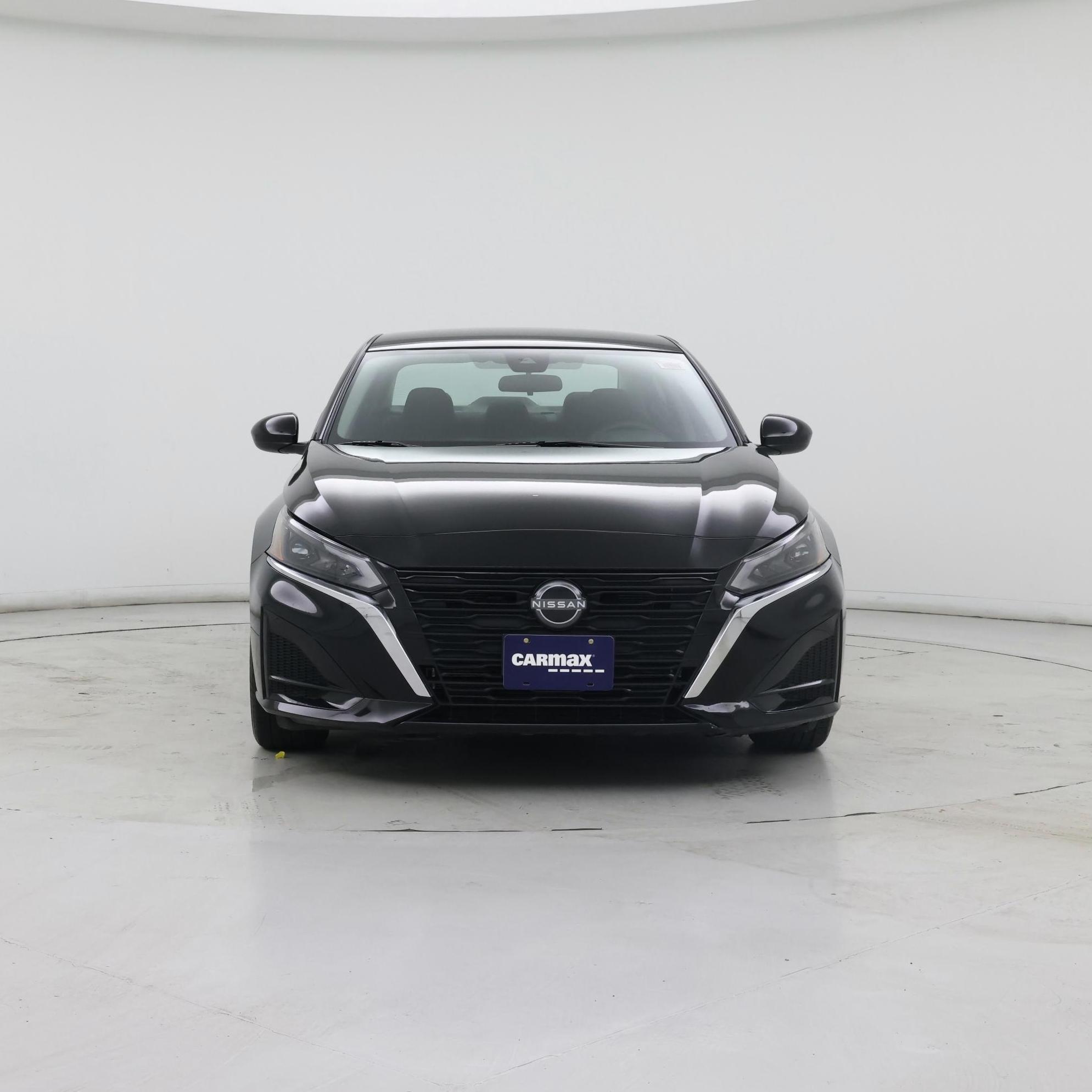 Thumbnail: 2023 Nissan Altima - 5