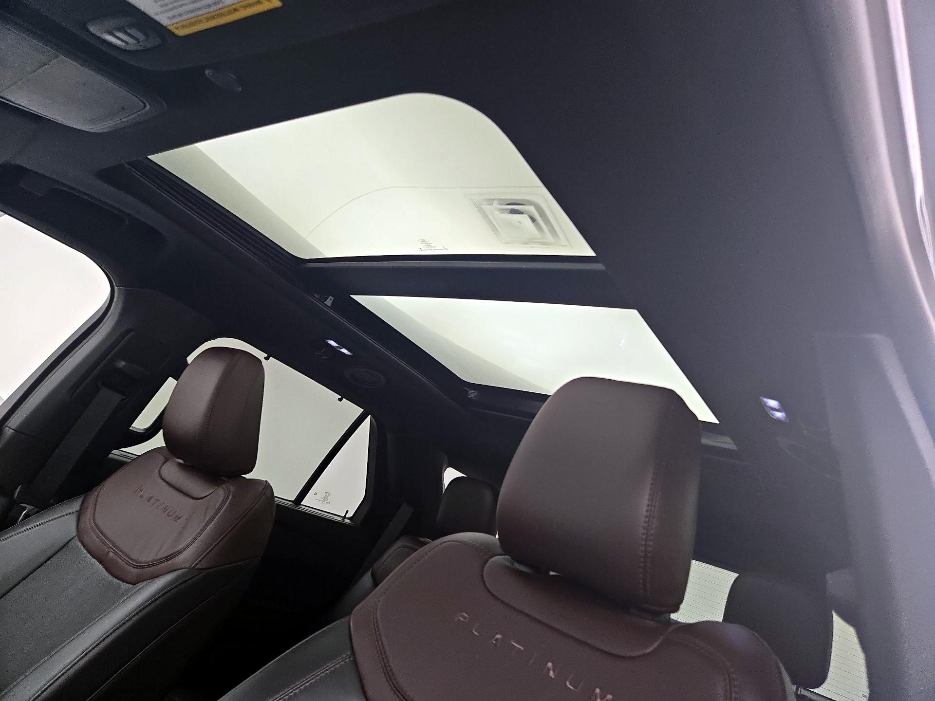 Thumbnail: 2022 Ford Explorer - 20