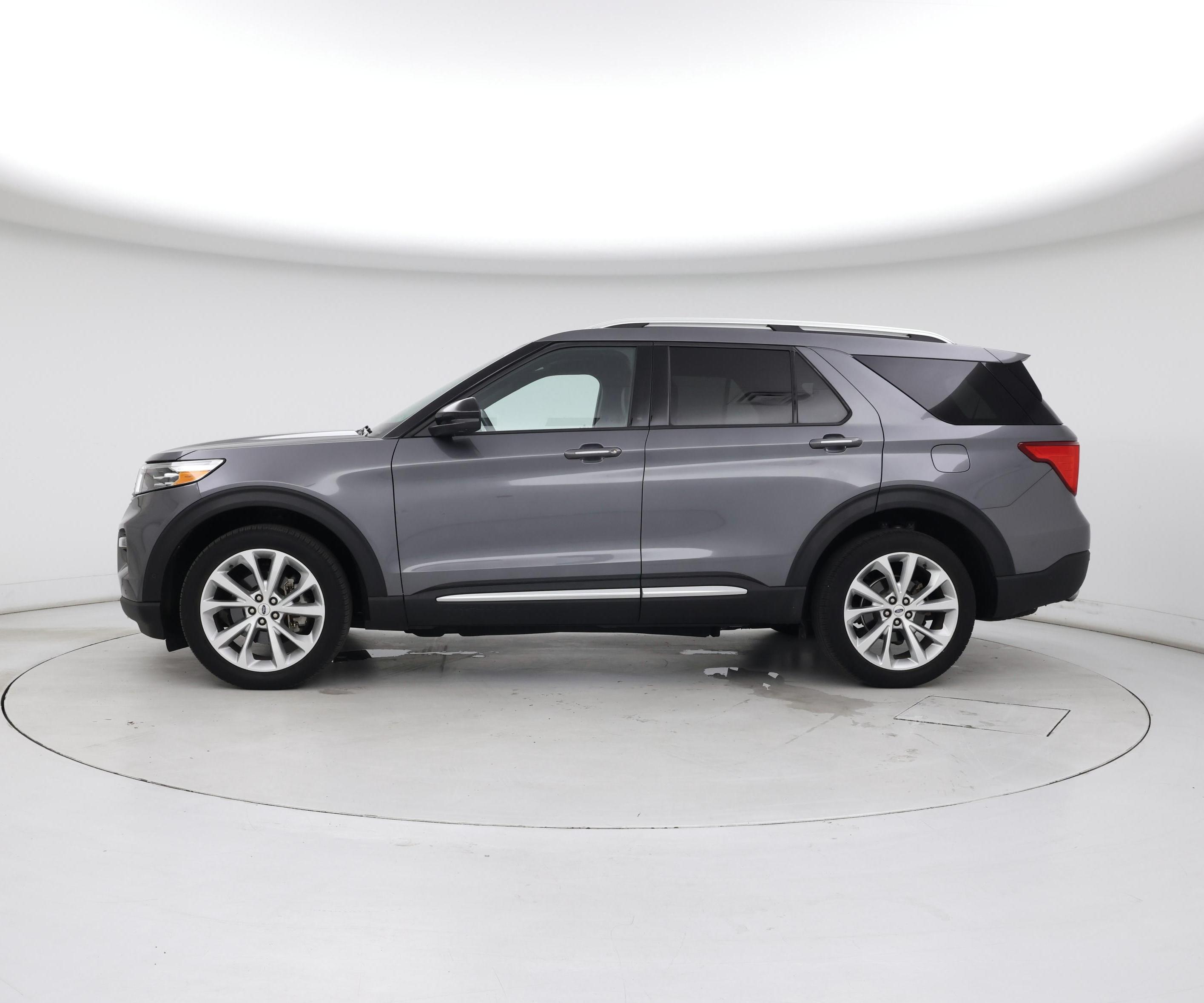Thumbnail: 2022 Ford Explorer - 3