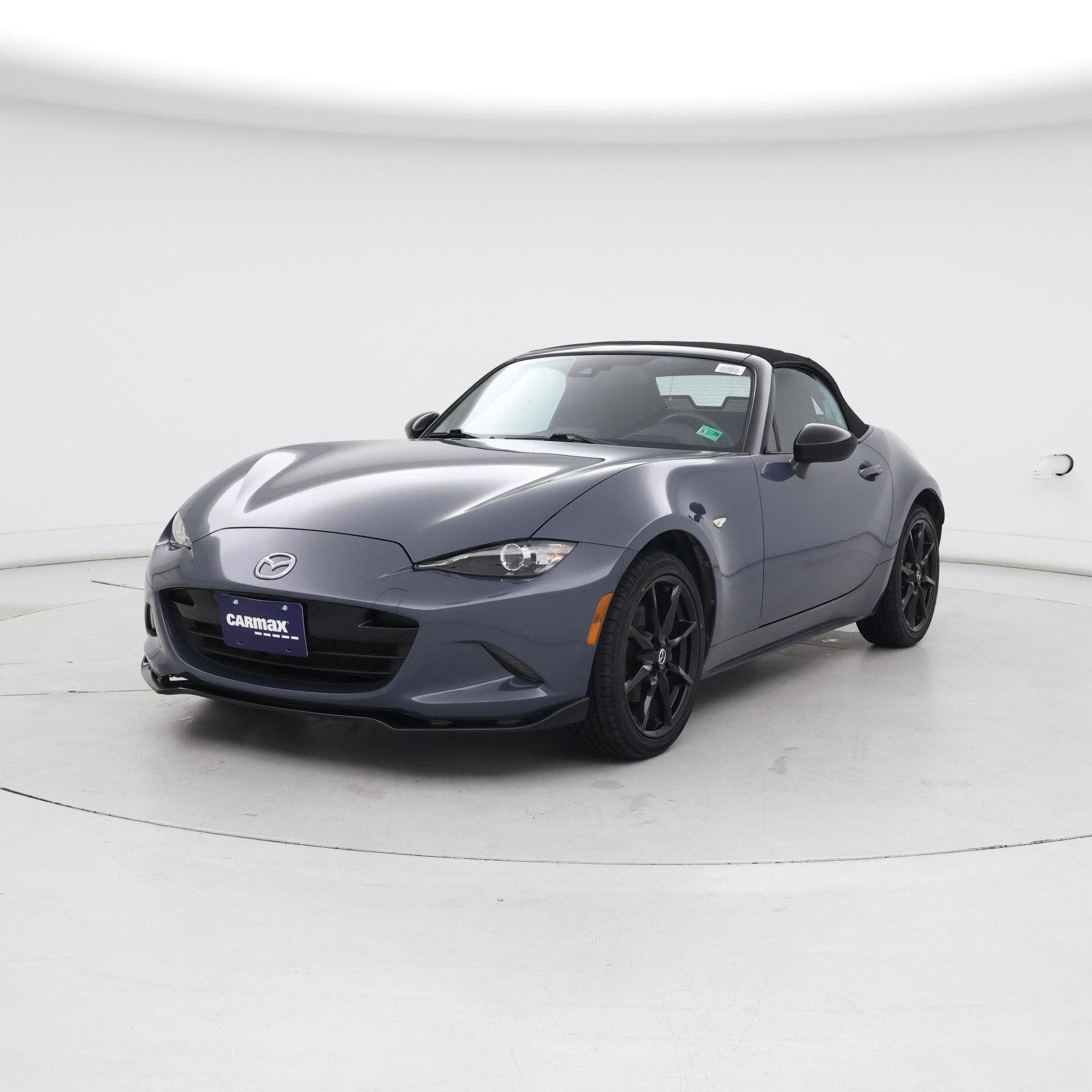 Thumbnail: 2021 Mazda MX-5 Miata - 4