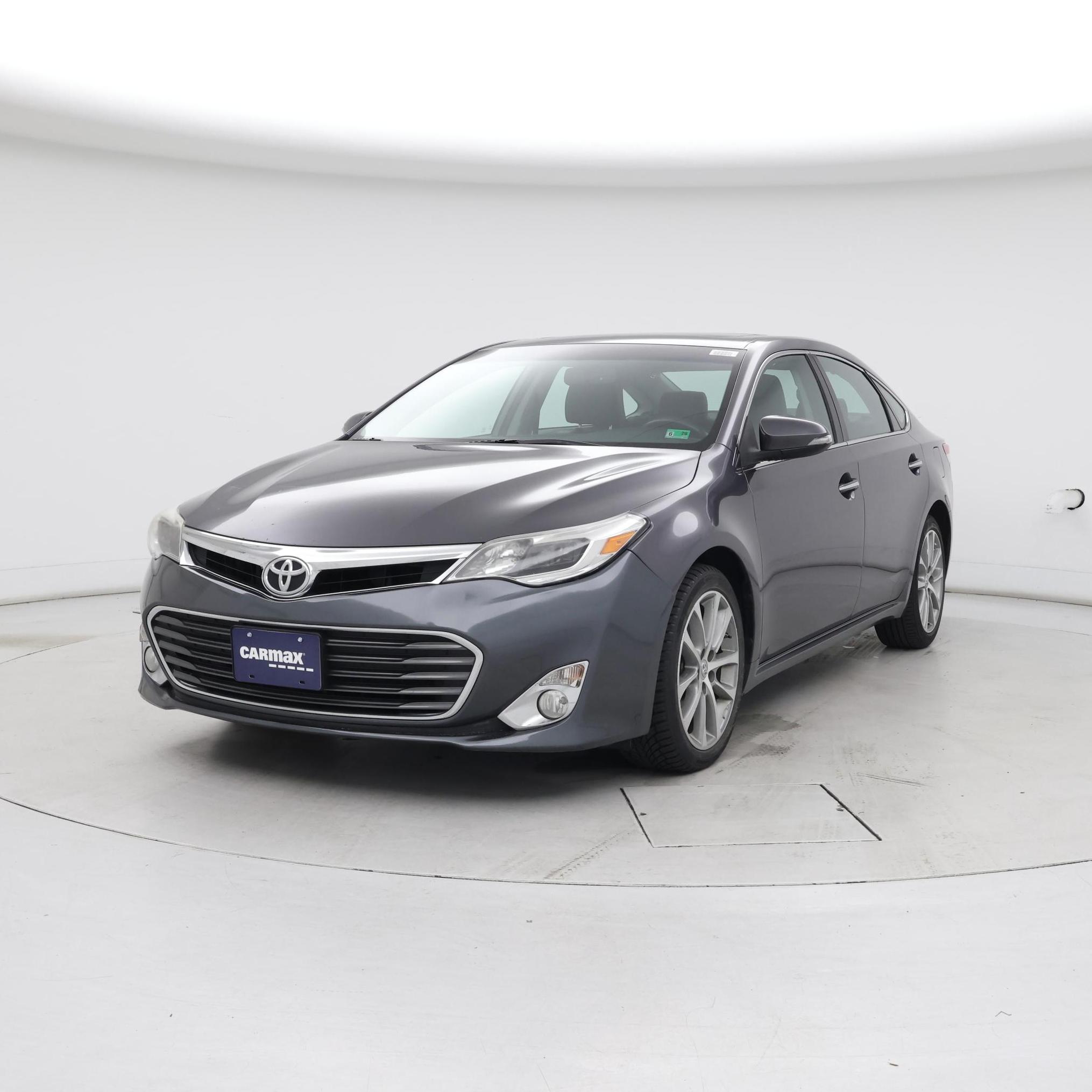 Thumbnail: 2015 Toyota Avalon - 4