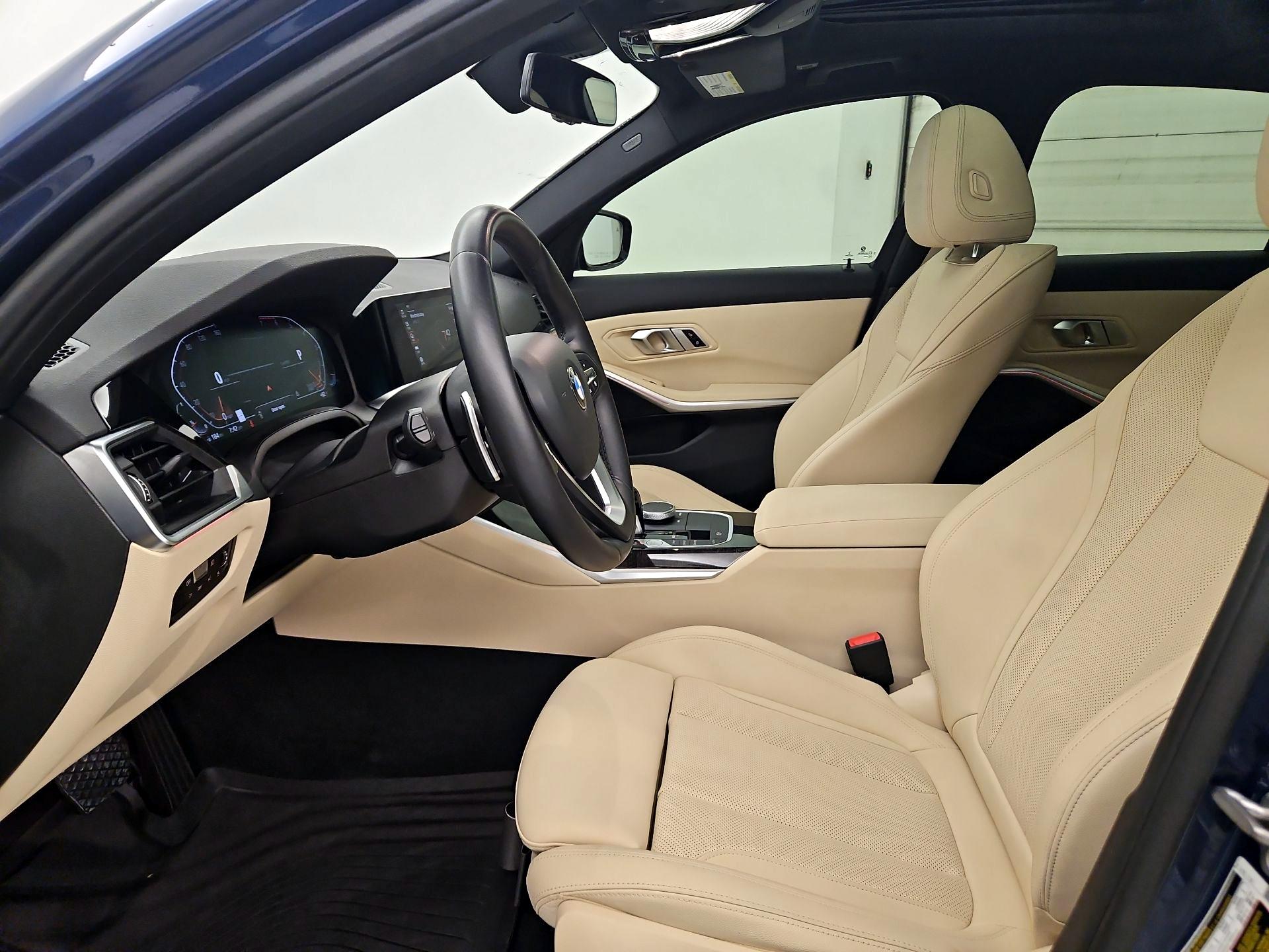 Thumbnail: 2022 BMW 3 Series - 11