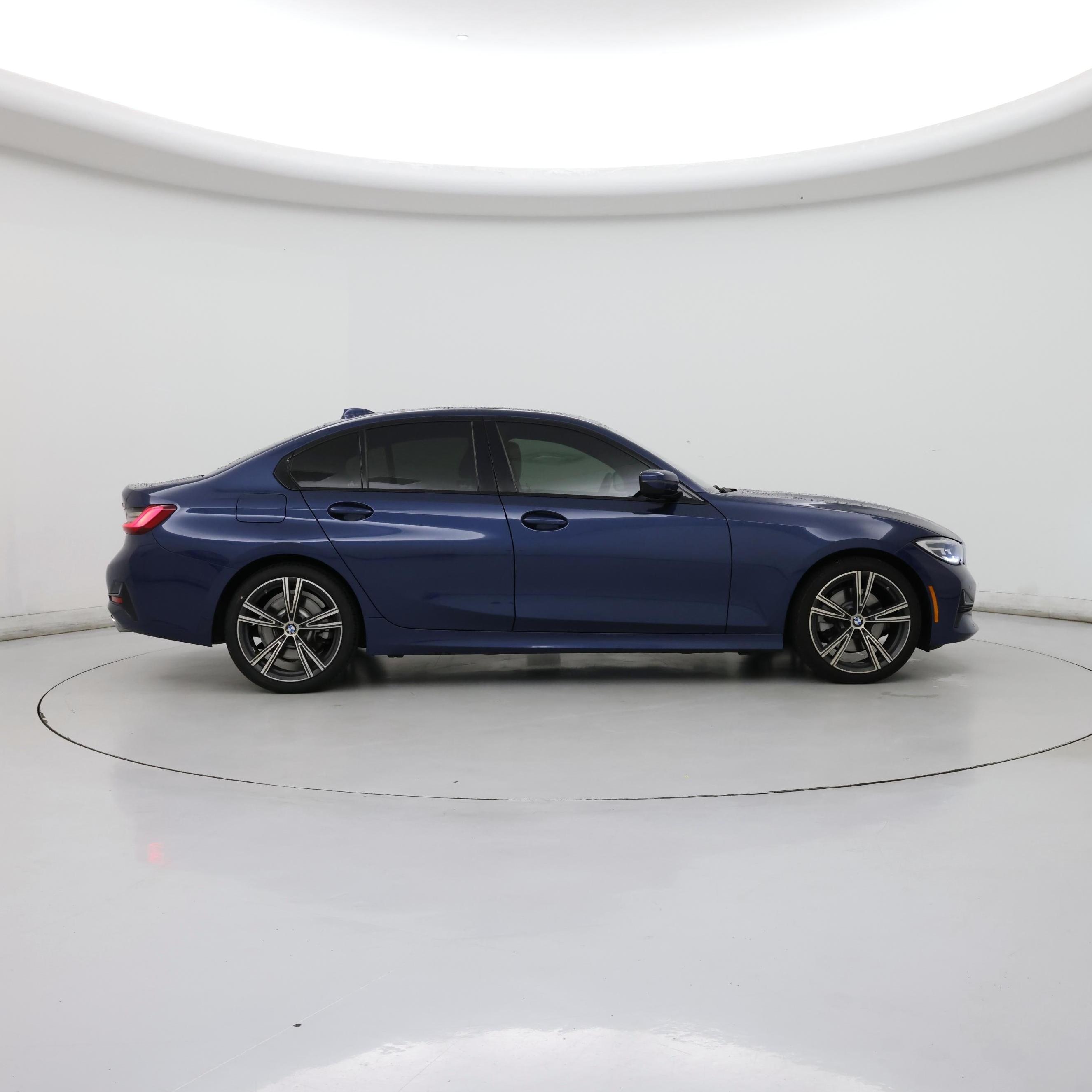 Thumbnail: 2022 BMW 3 Series - 7