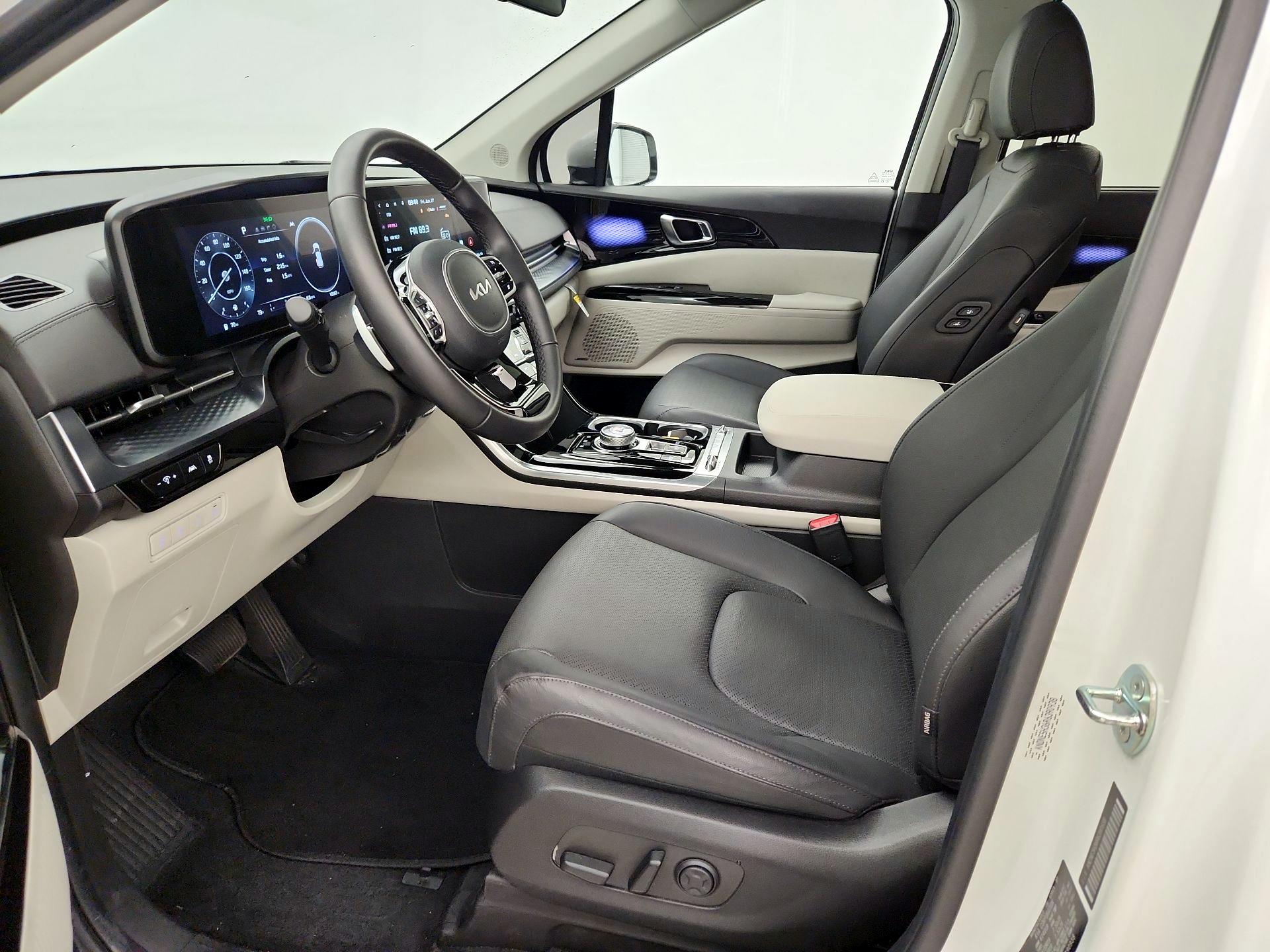 Thumbnail: 2024 Kia Carnival - 11