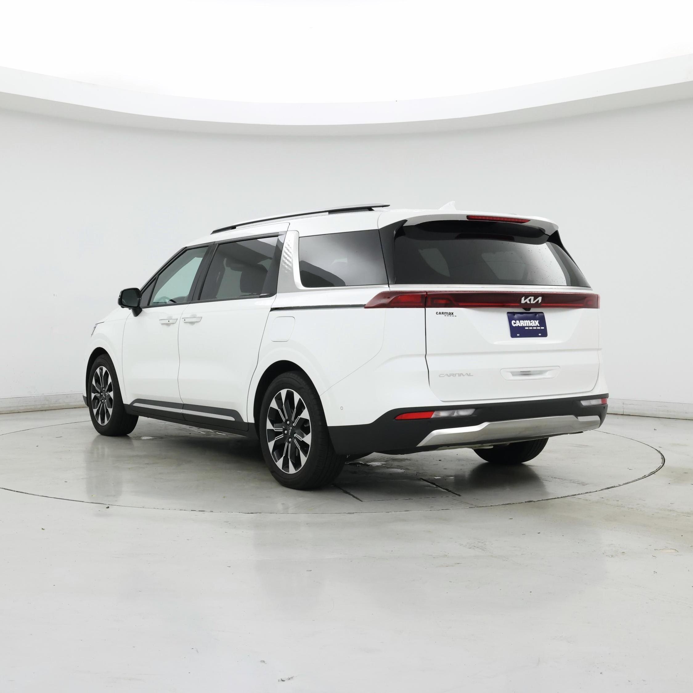 Thumbnail: 2024 Kia Carnival - 2