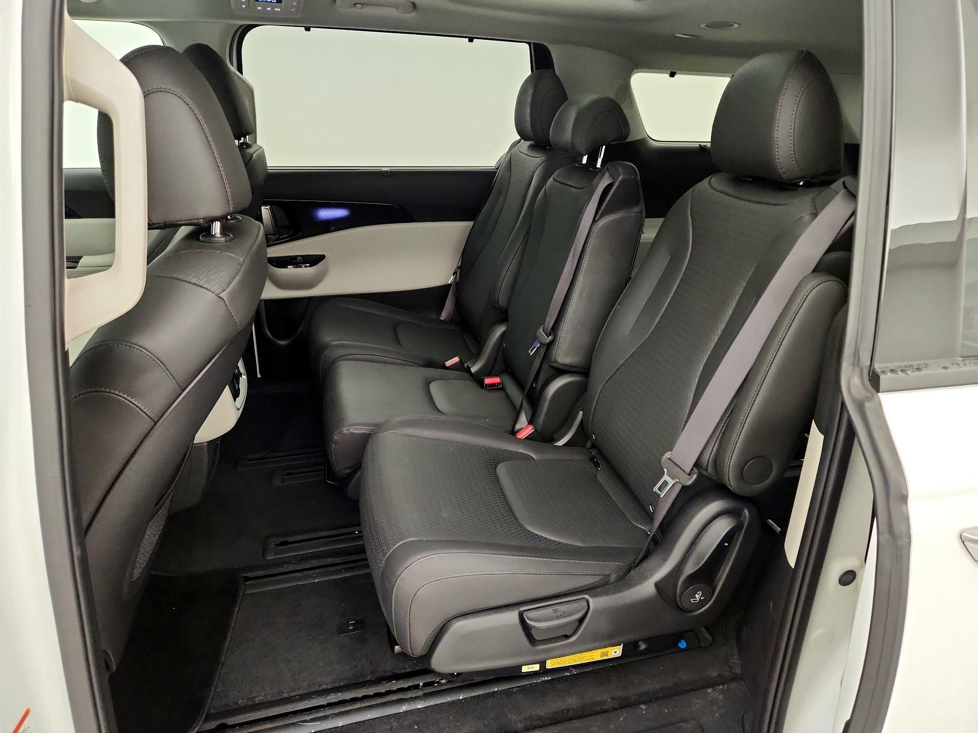 Thumbnail: 2024 Kia Carnival - 20