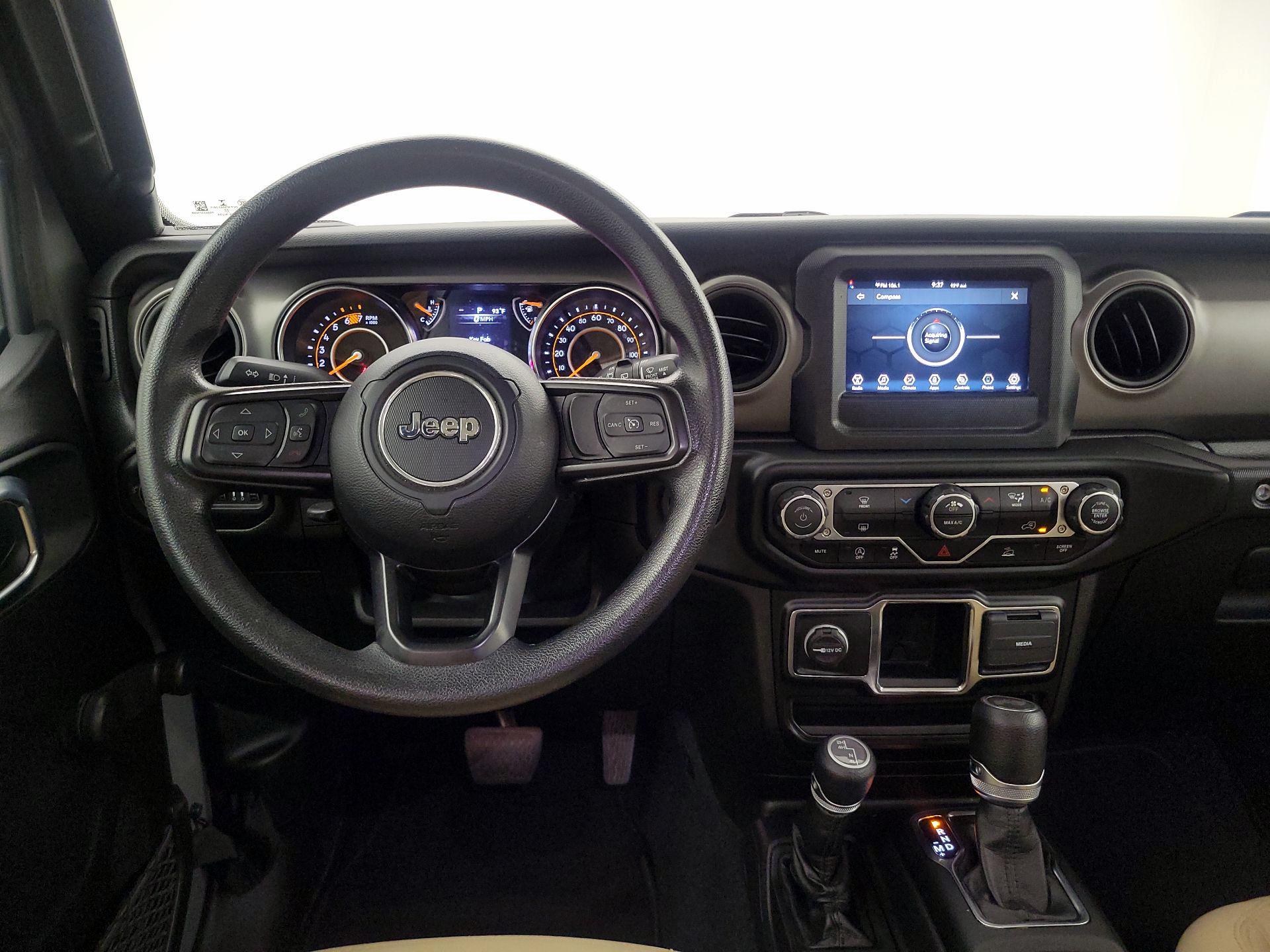 Thumbnail: 2022 Jeep Wrangler - 10