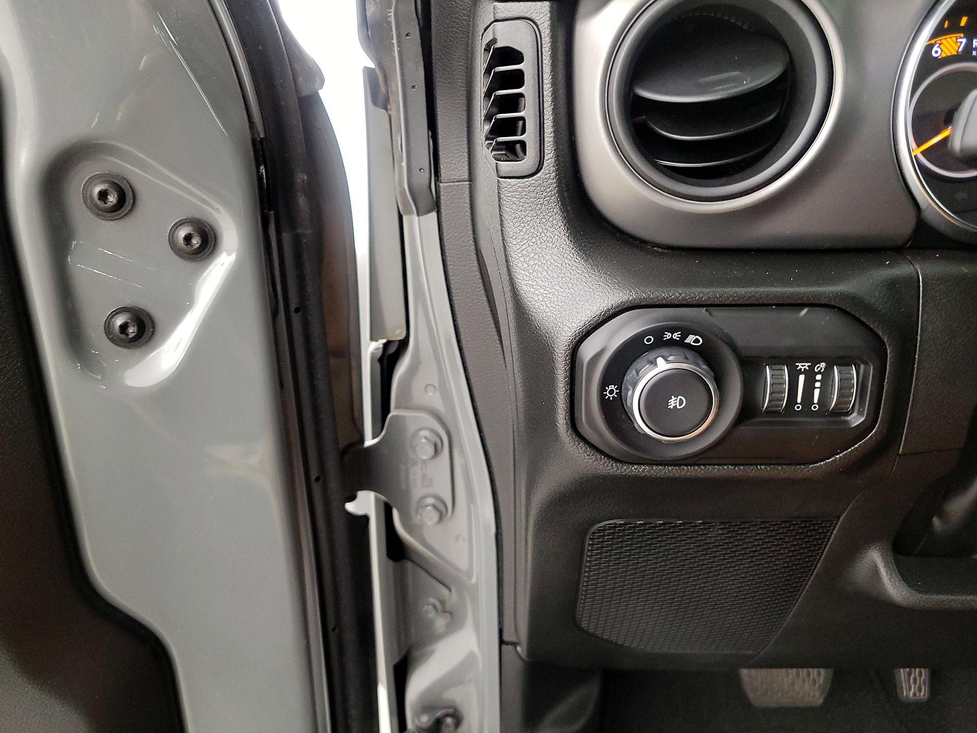 Thumbnail: 2022 Jeep Wrangler - 13