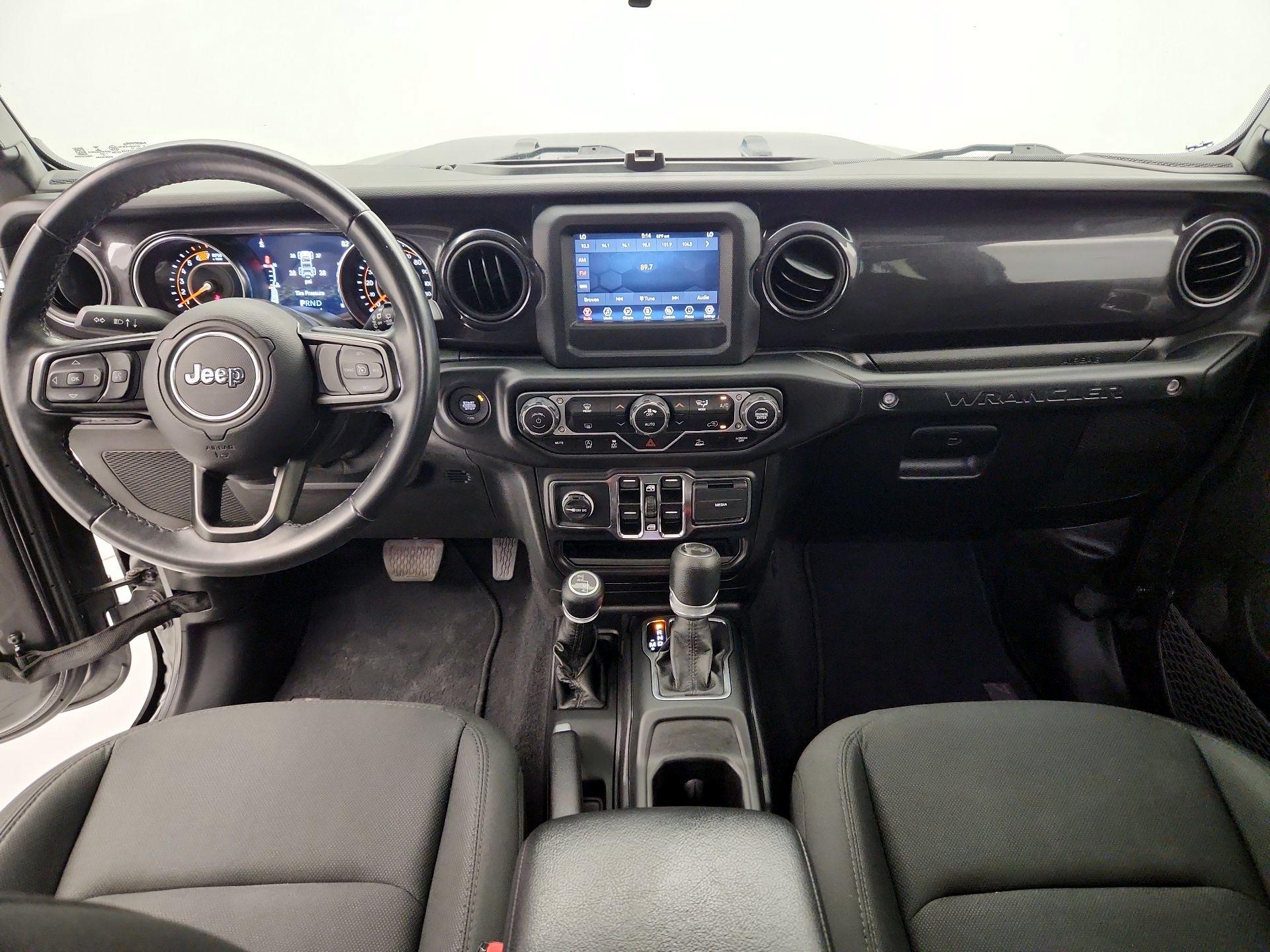 Thumbnail: 2021 Jeep Wrangler - 9