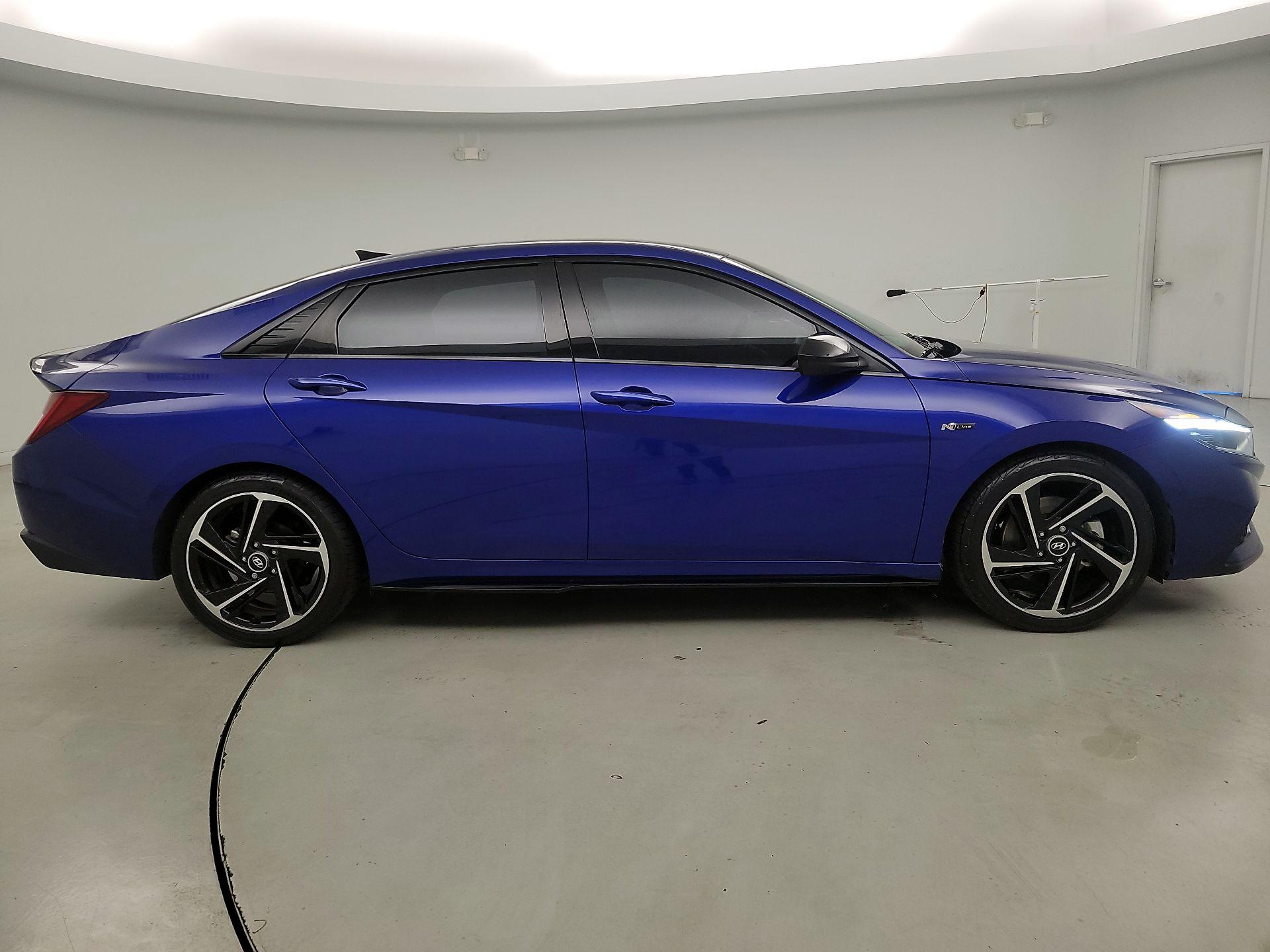 Thumbnail: 2023 Hyundai Elantra - 4