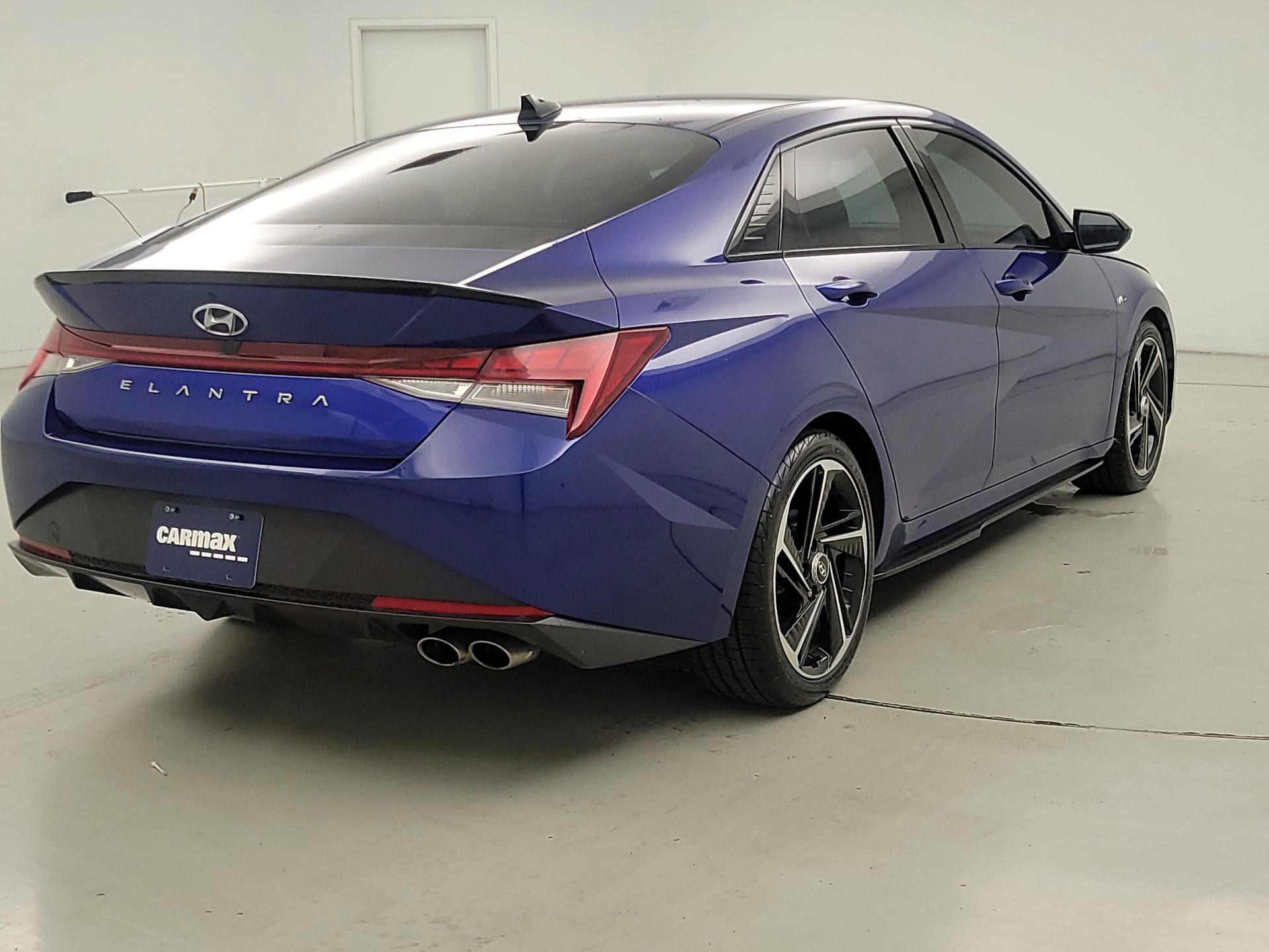Thumbnail: 2023 Hyundai Elantra - 5
