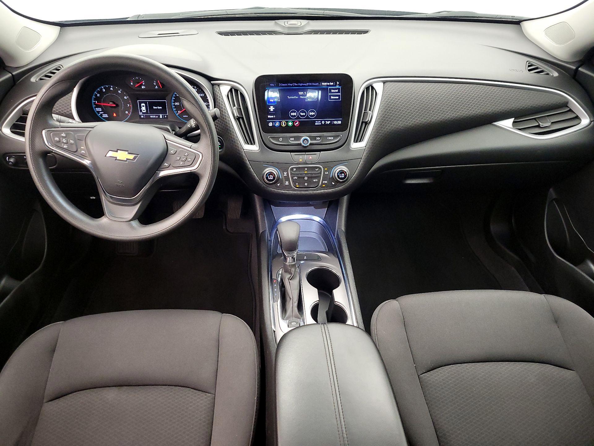 Thumbnail: 2023 Chevrolet Malibu - 9