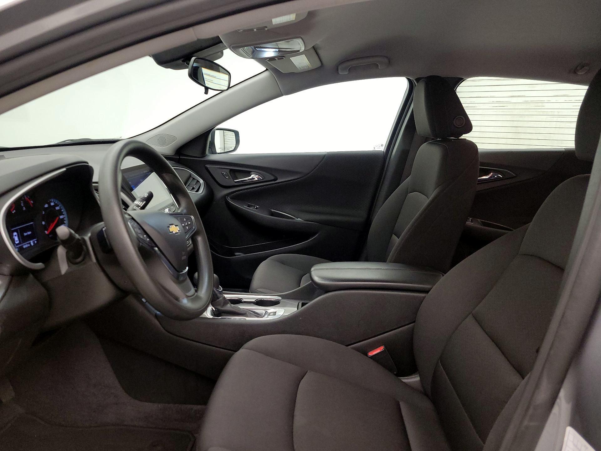 Thumbnail: 2023 Chevrolet Malibu - 11