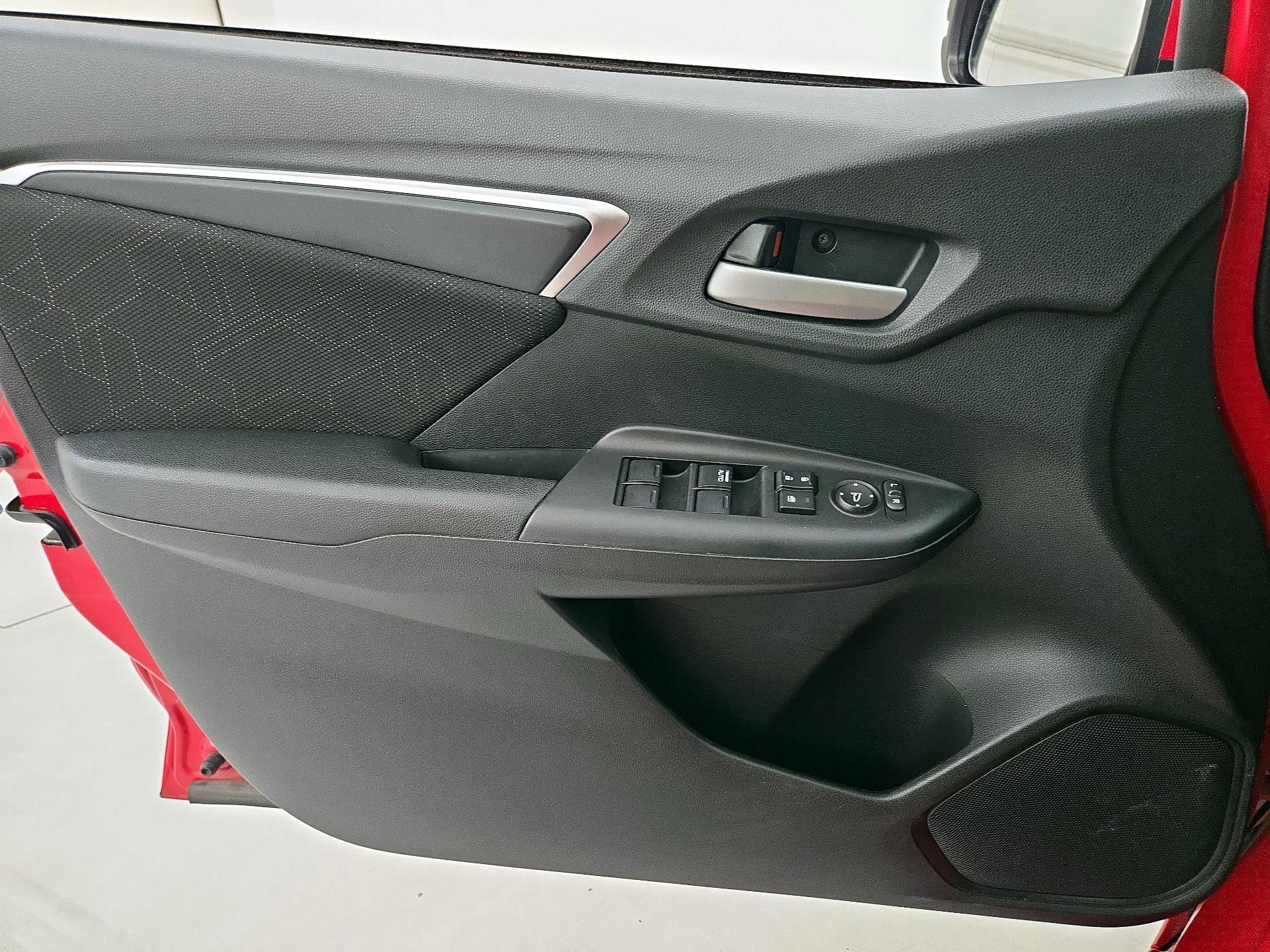 Thumbnail: 2015 Honda Fit - 12