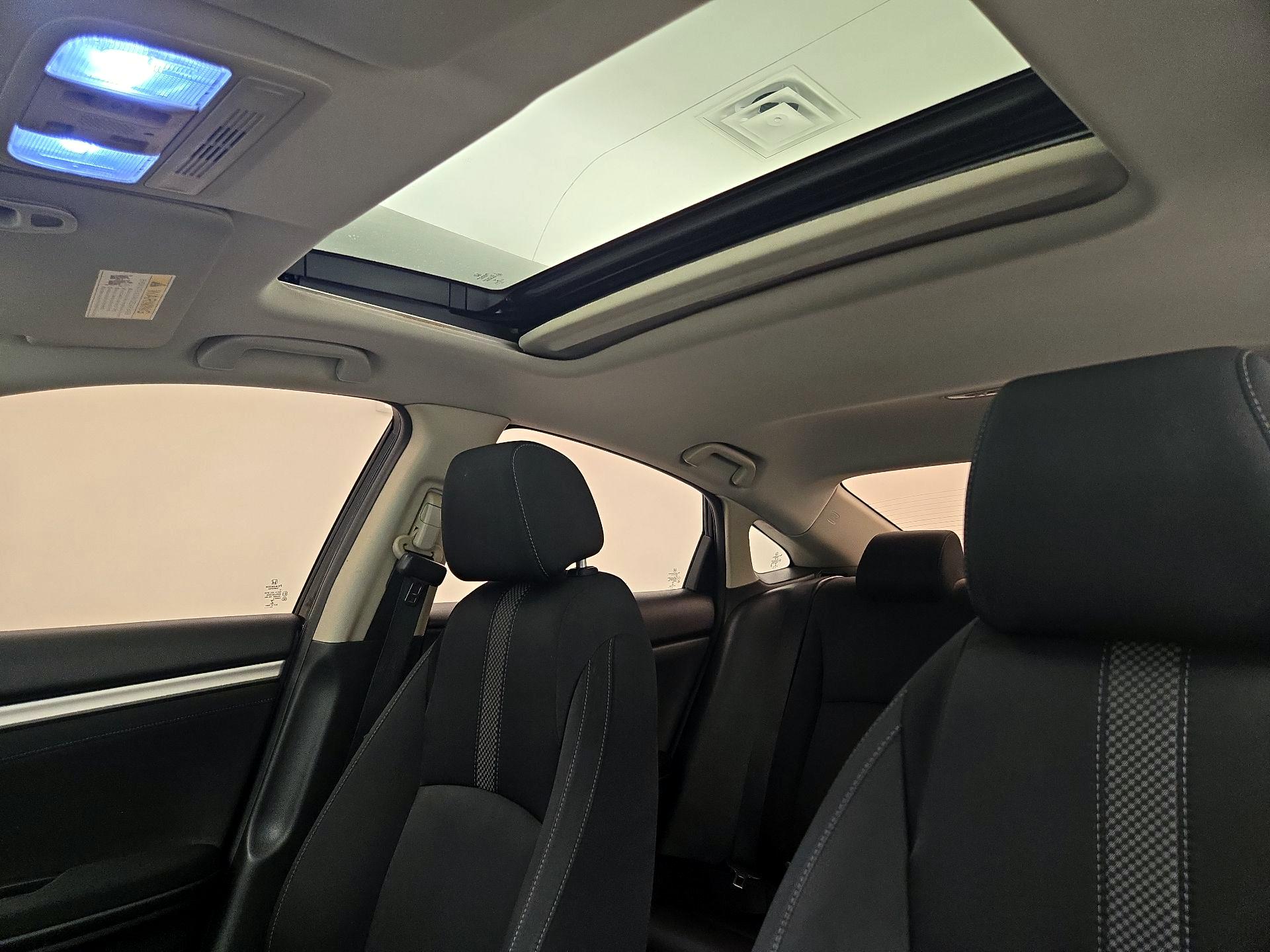 Thumbnail: 2019 Honda Civic - 19