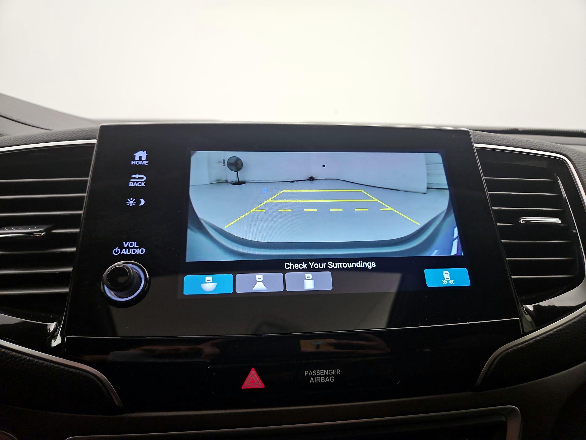 Thumbnail: 2021 Honda Pilot - 14